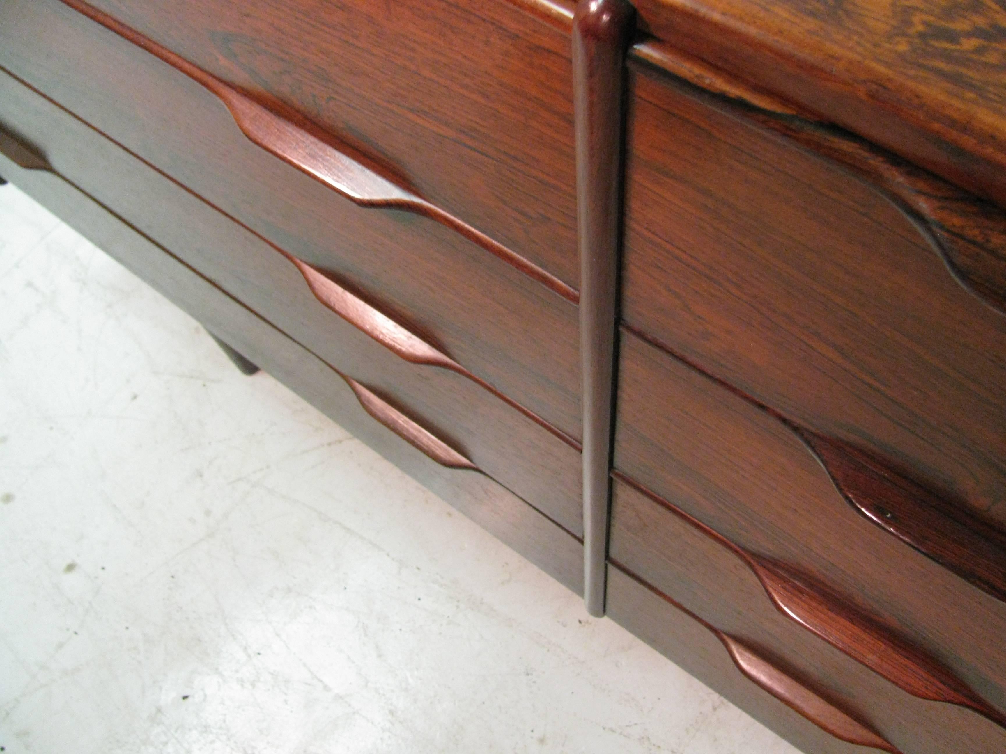 Fabulous Mid-Century Modern Danish Rosewood Long Dresser 5