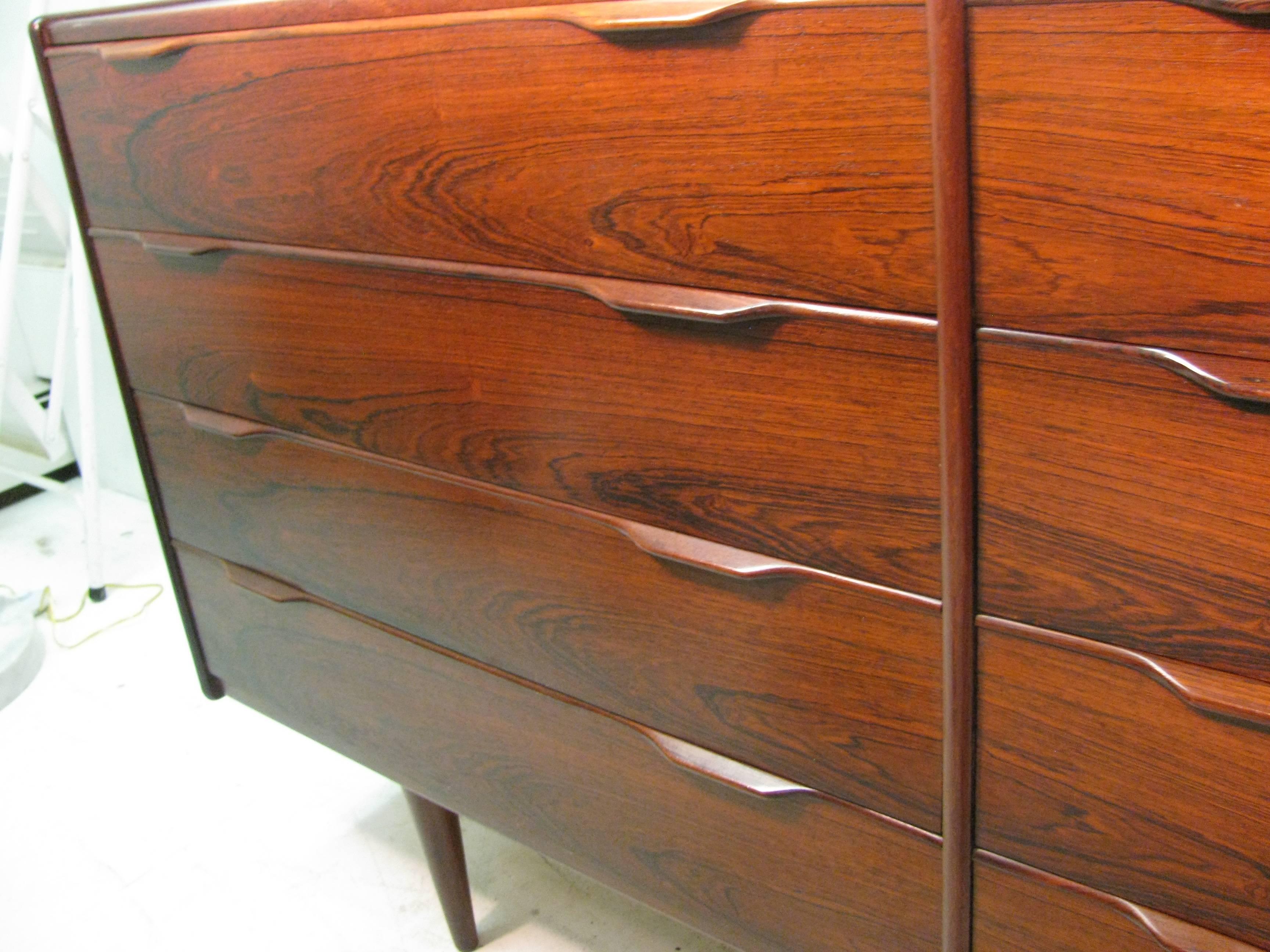Fabulous Mid-Century Modern Danish Rosewood Long Dresser 4