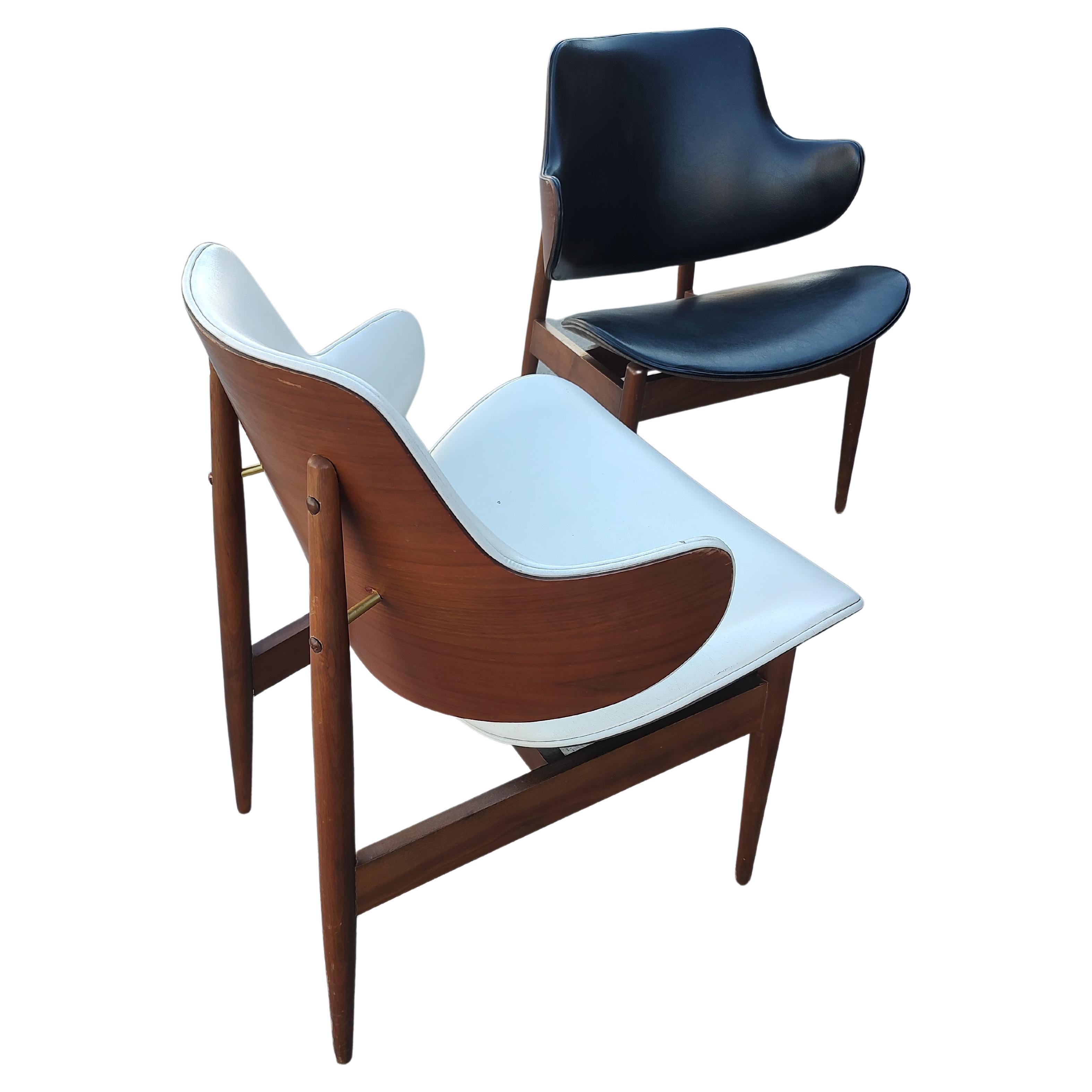 Mid Century Modern Kodawood Clam Shell Chairs by Seymour James Wiener For Sale