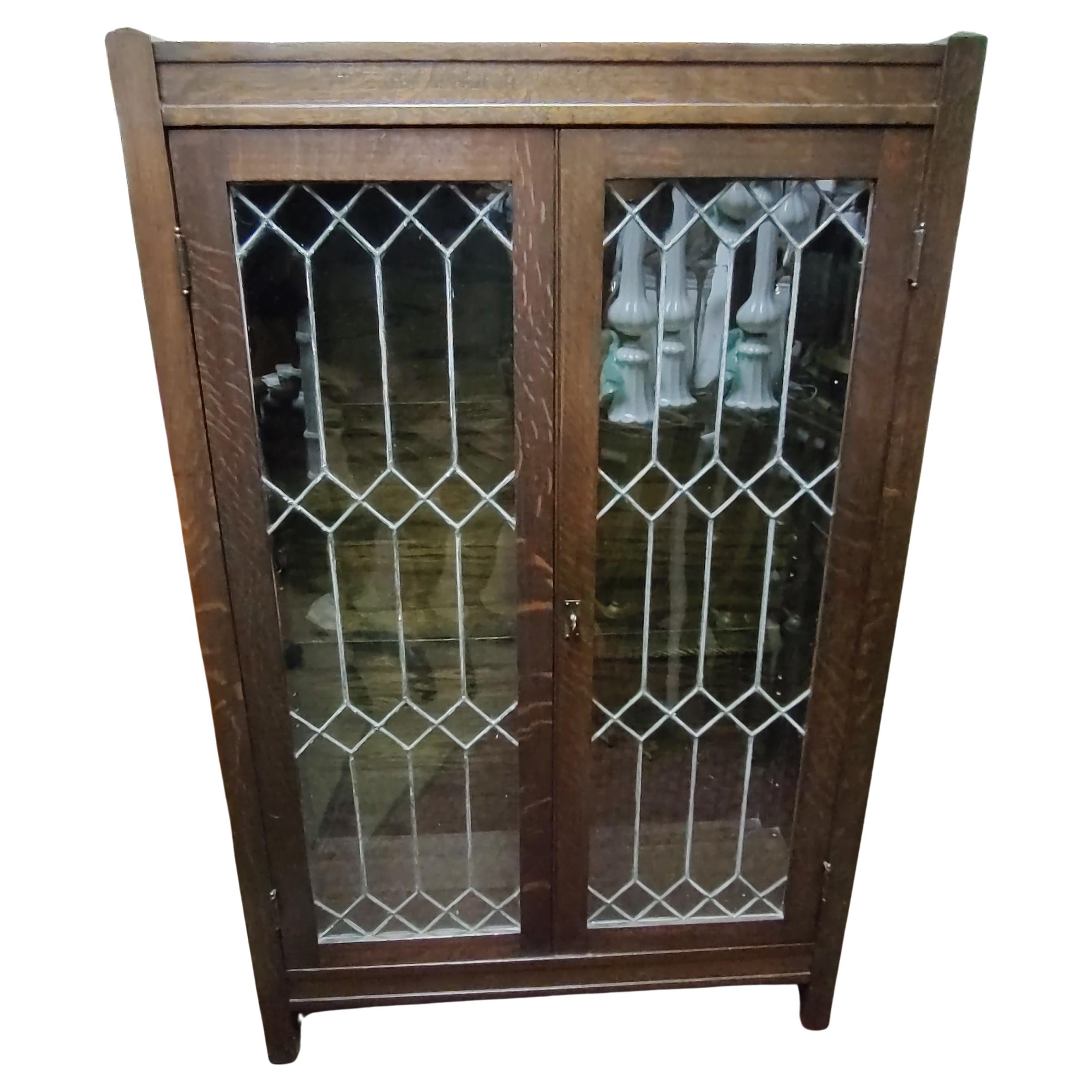 Mission Oak Arts &Crafts Leaded Glass Bookcase C1912 For Sale