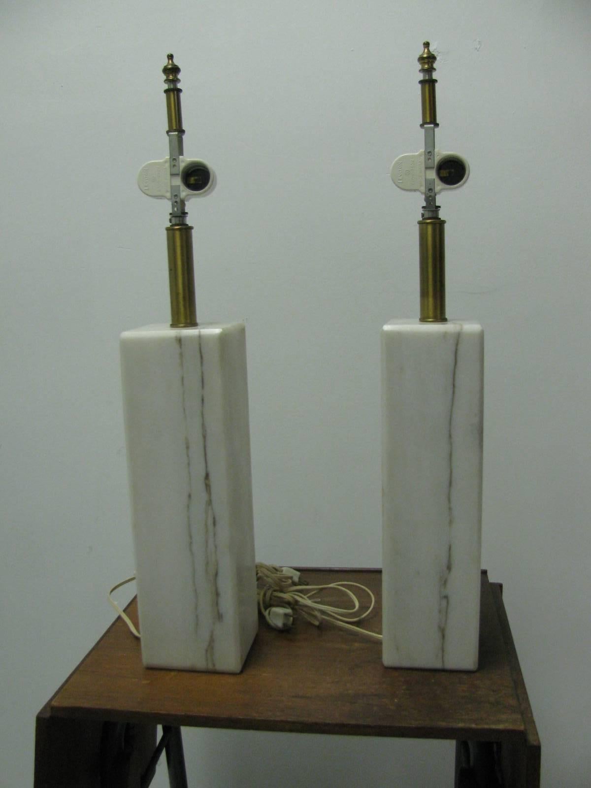 American Pair of Italian Polished Marble Table Lamps, Von Neesen For Sale