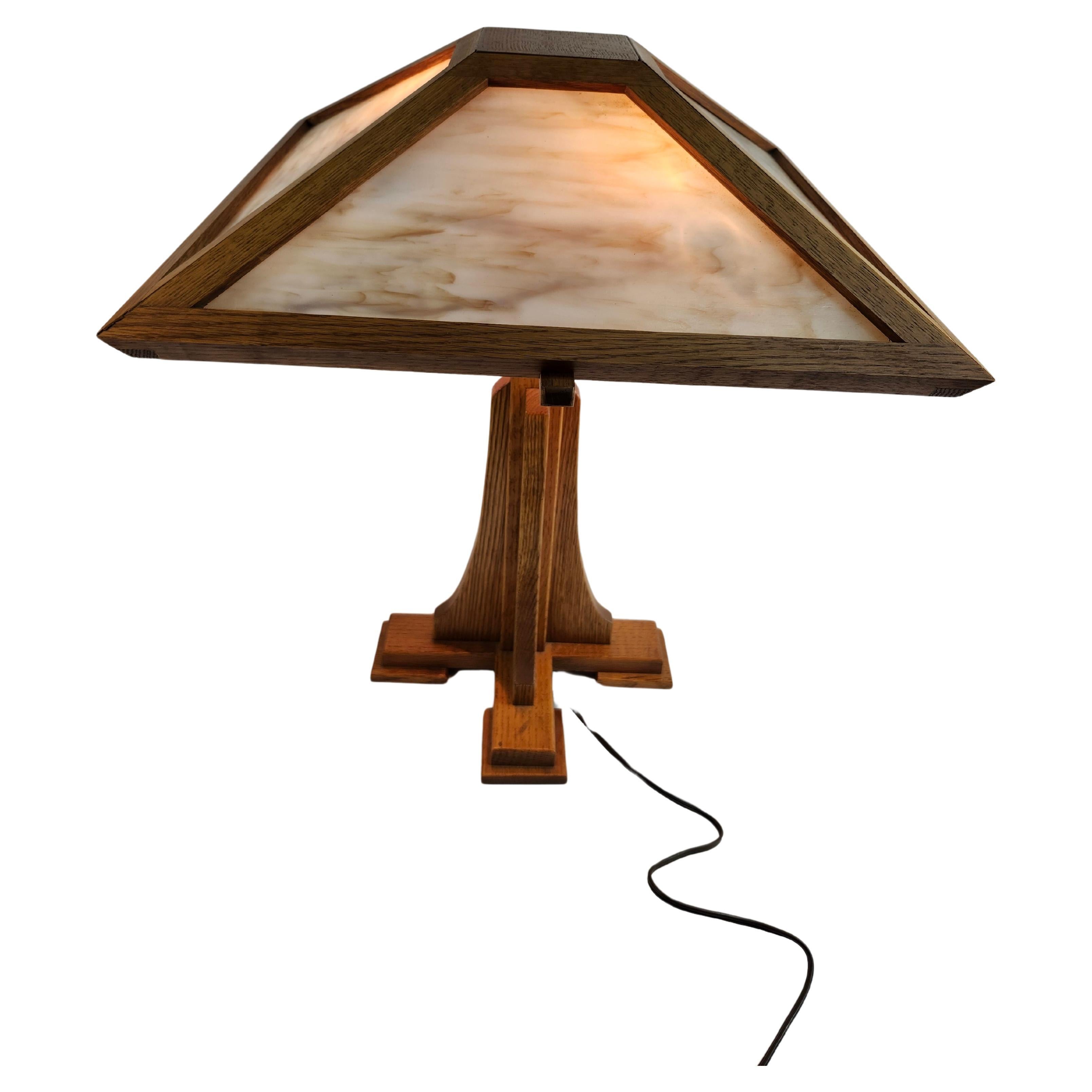 Américain Paire de lampes de bureau de style Mission Prarie School Arts and Crafts en vente