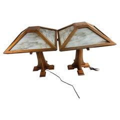 Coppia di lampade da tavolo in stile Mission Arts & Crafts Prarie School con vetro scoria.
