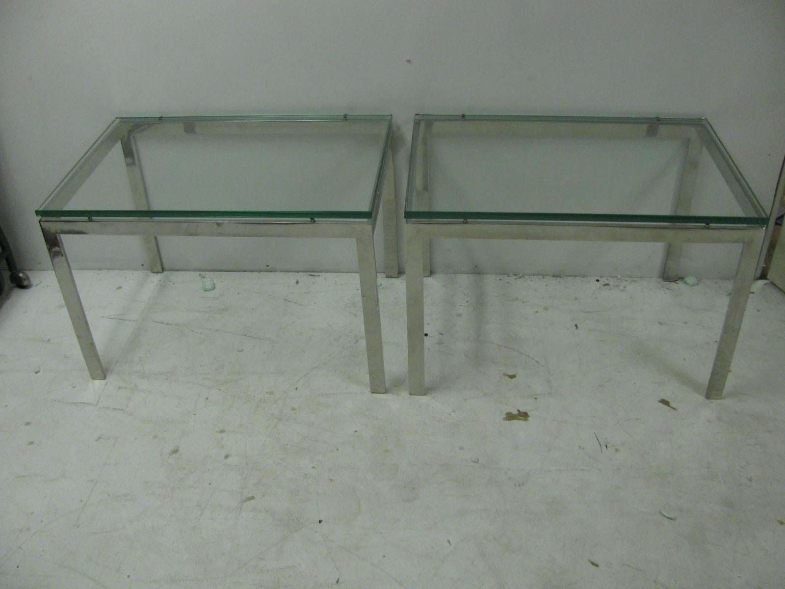 Pair of Mid-Century Modern Nickel Chrome Steel Tables with Dimensional Glass Top For Sale 2