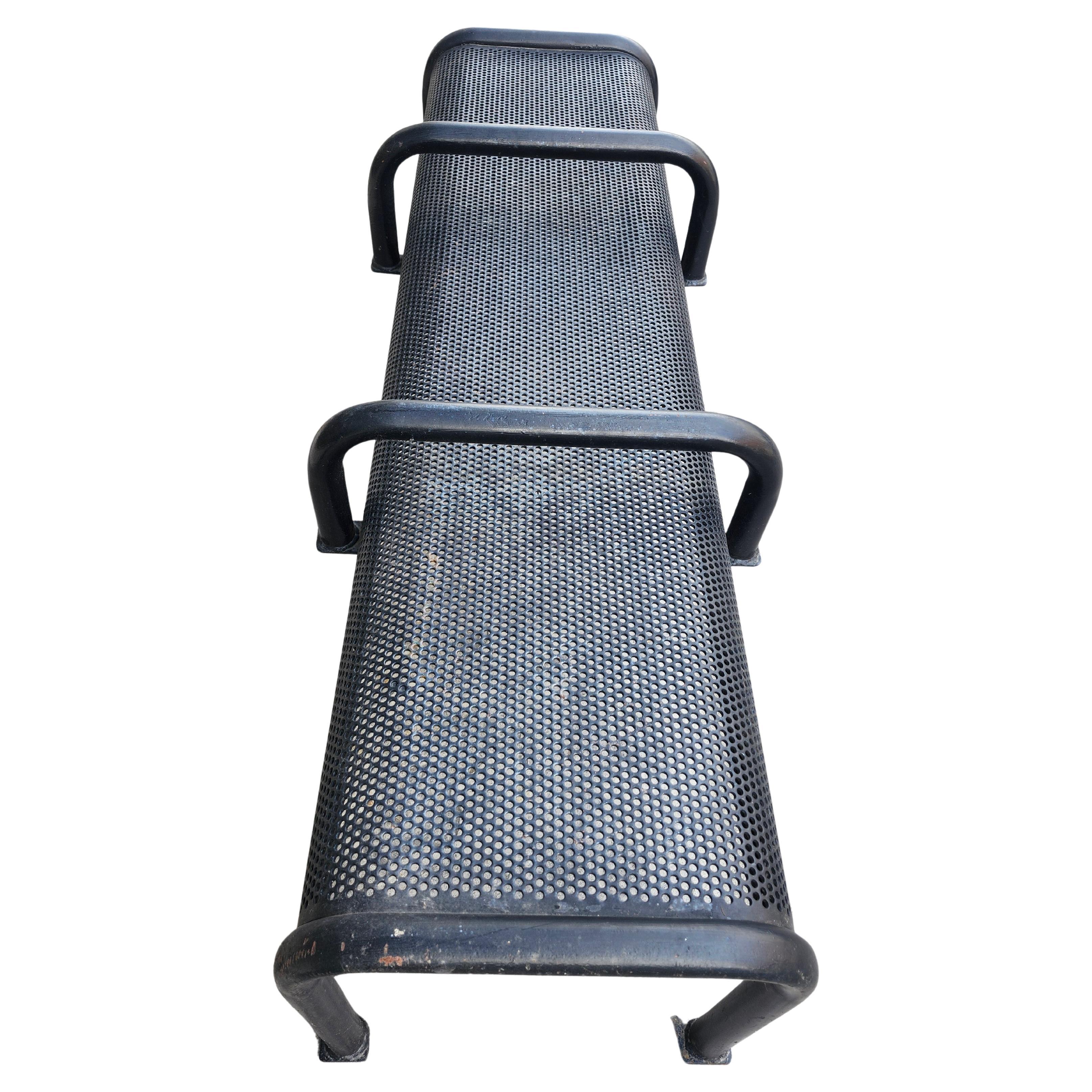 Mid Century Modern Stahl & Eisen Gartenbank (Postmoderne) im Angebot