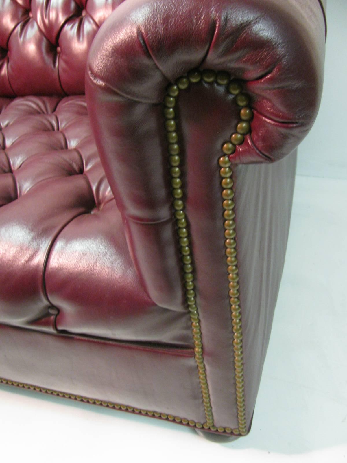 2 seater red chesterfield sofa