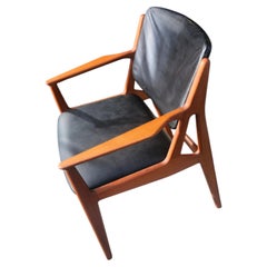 Pair of Mid-Century Scandinavian Modern Sculptural "ELLA" Chairs by Arne Vodder