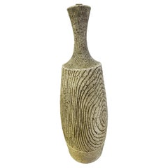 Coppia di lampade da tavolo scultoree in finto legno in stile Mid-Century Modern, C H Burman