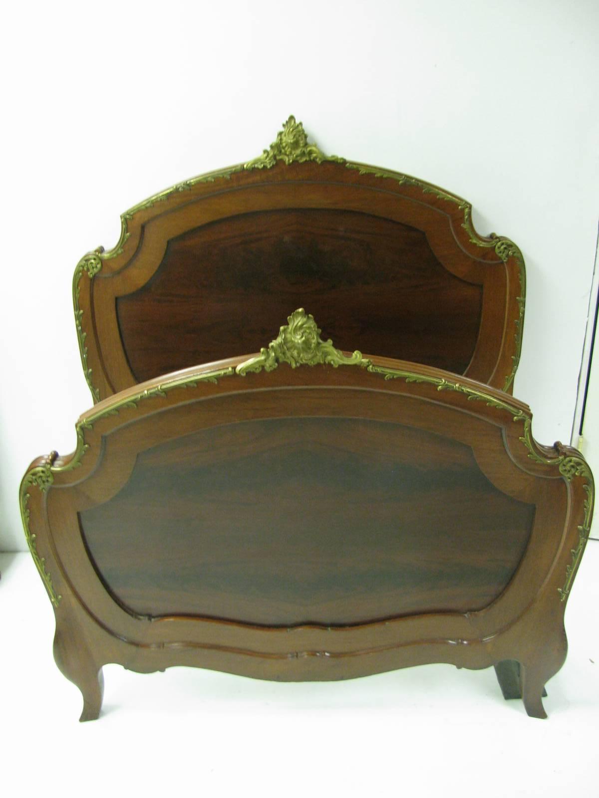 Pair of 19th Century Mahogany Twin Beds in the Manner of Francois Linke 4