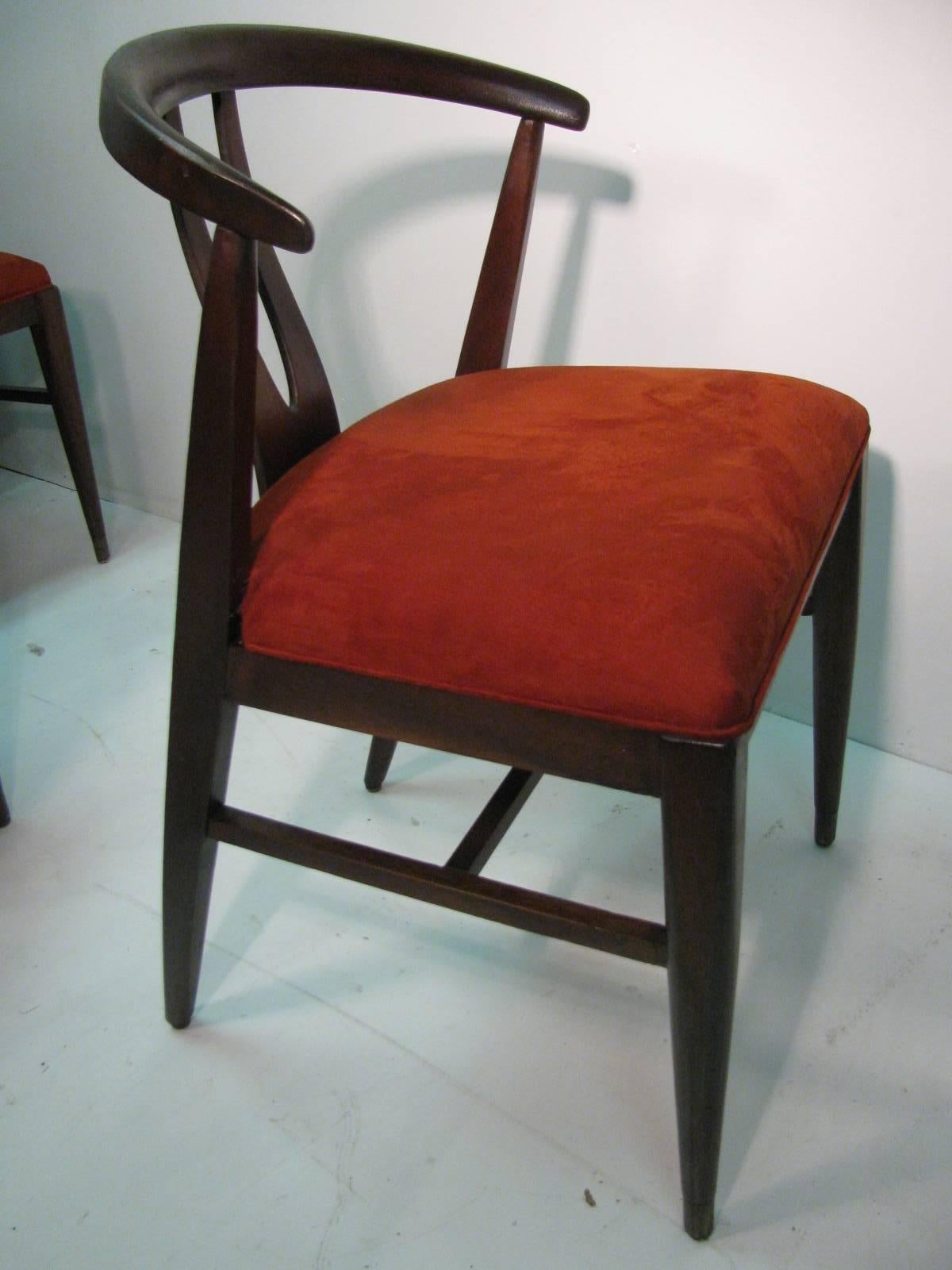 mid century wishbone chair