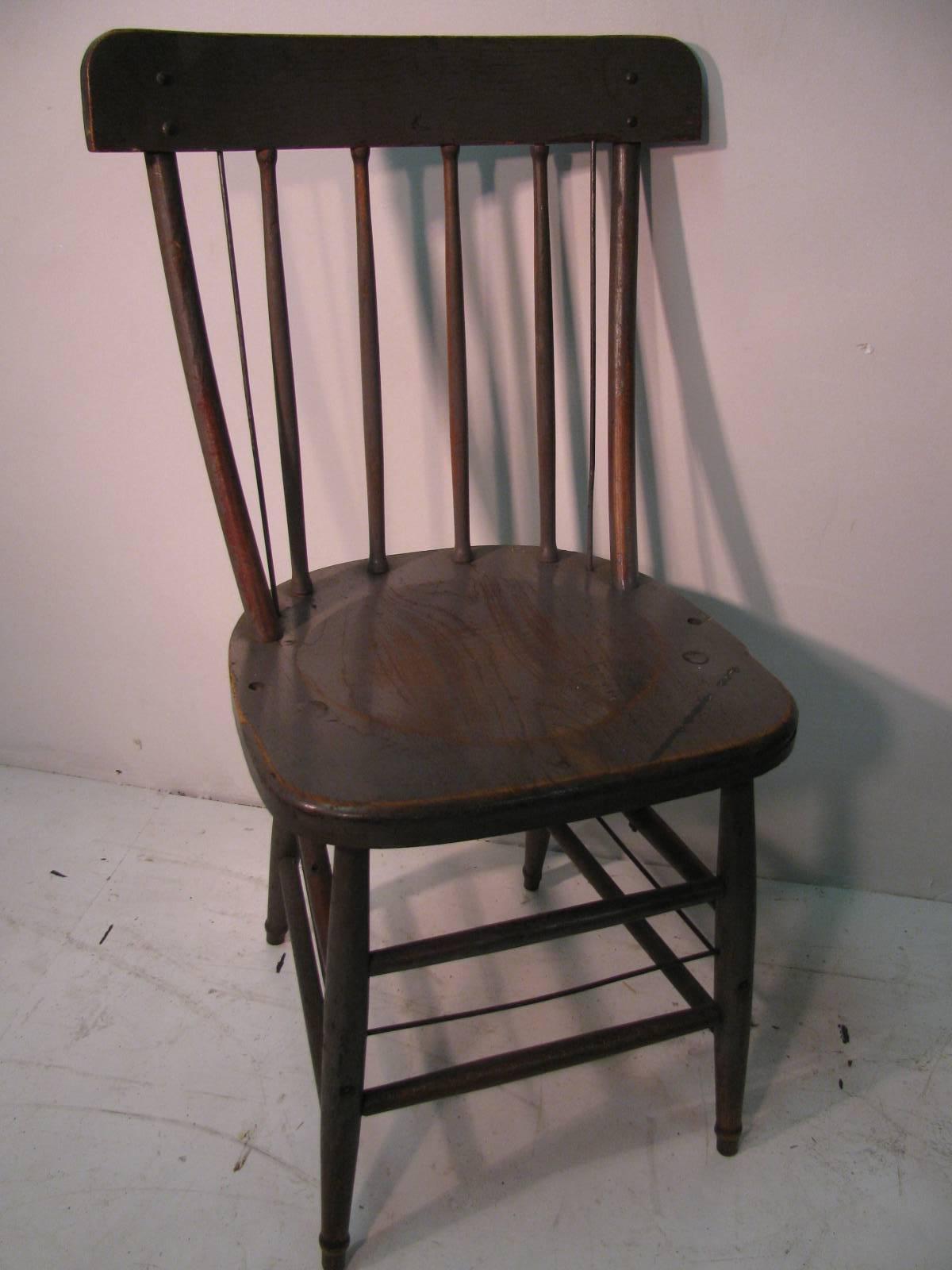 Set of Eight Late 19th Century American Farmhouse Primitive Chairs 4
