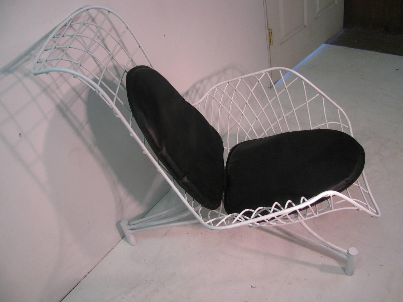 Vladimir Kagan Mid-Century Modern Lounge Chair 
