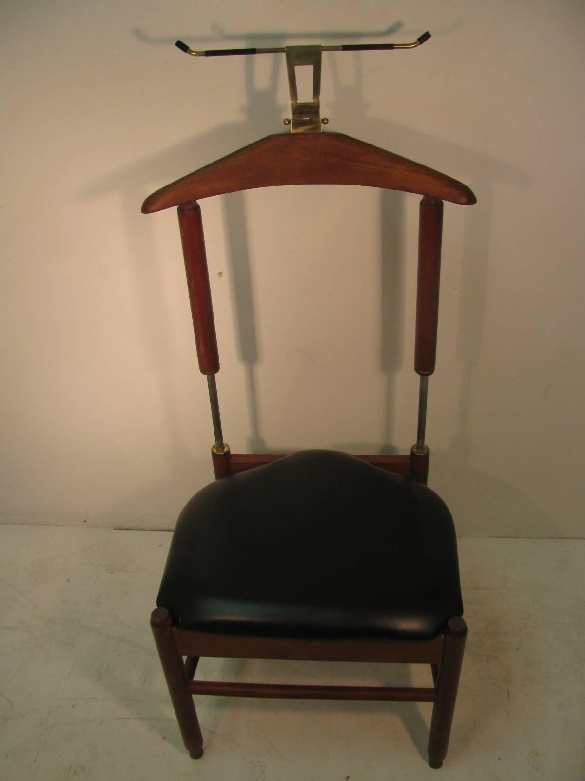Italian Mid-Century Modern Teak Clothes Valet Chair, Fratelli Reguitti Italy