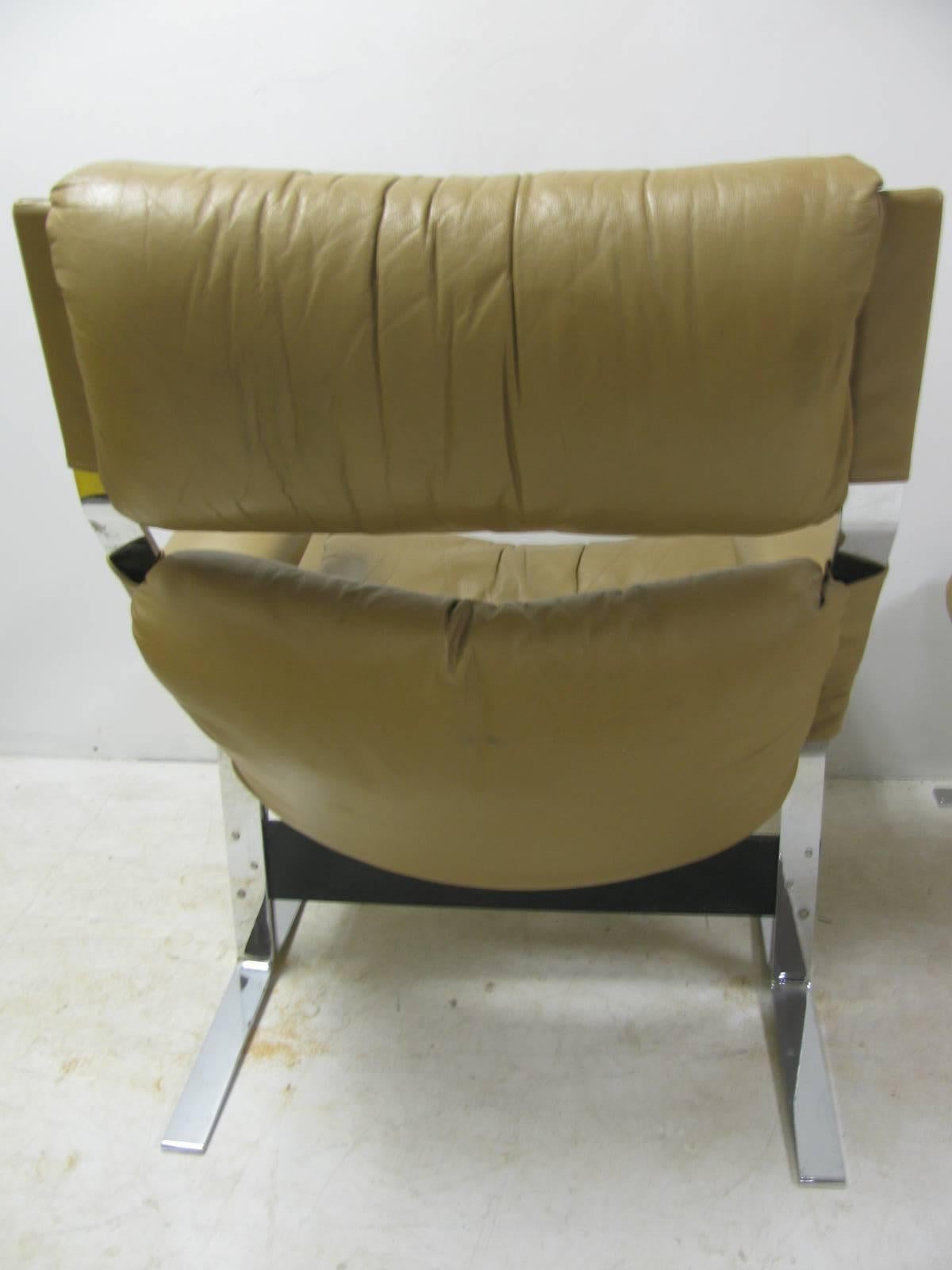 Mid-Century Modern Leather Lounge Chair with Ottoman by Richard Hersberger In Good Condition In Port Jervis, NY