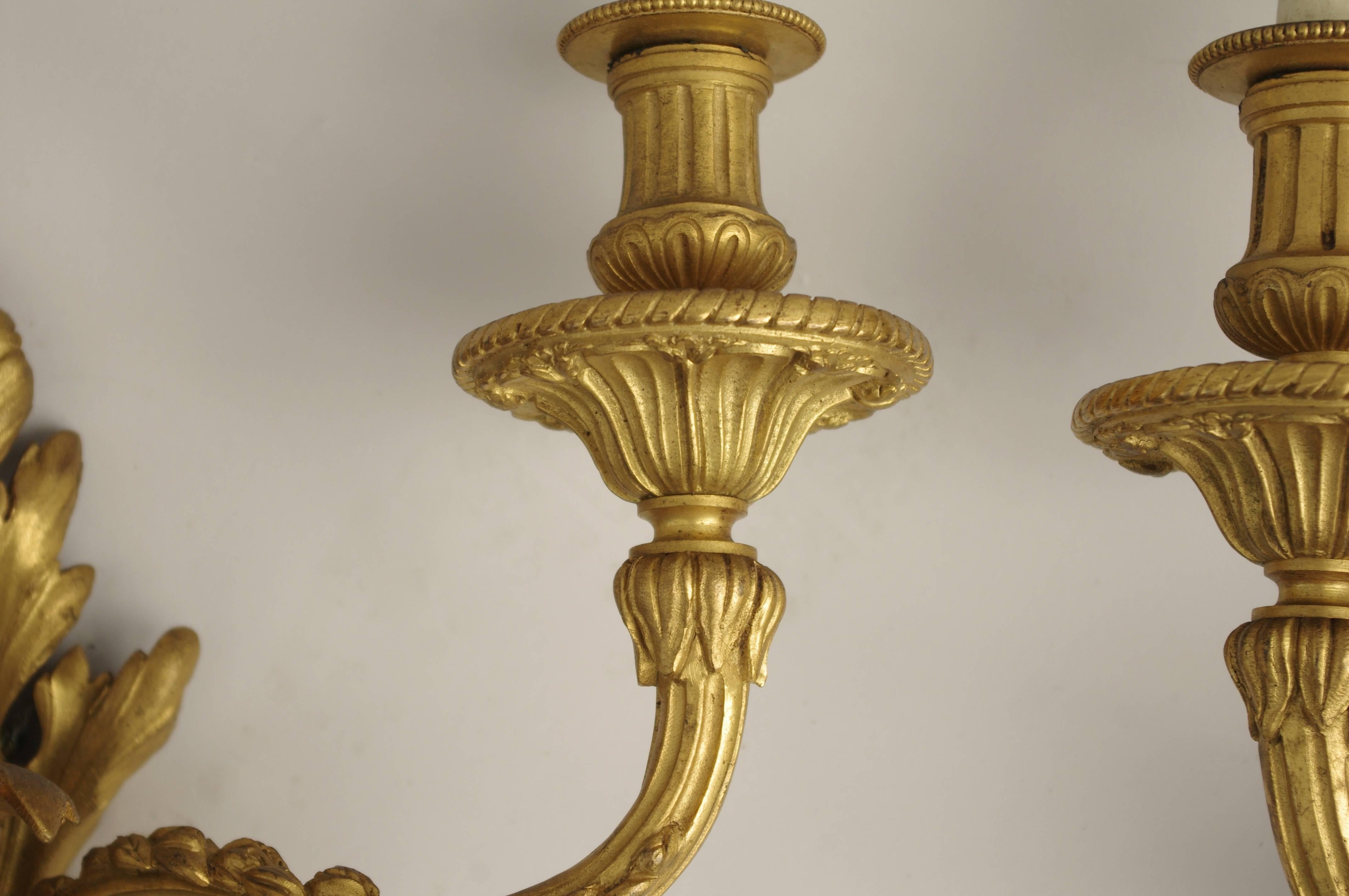 Set of Louis XVI Style Gilt Bronze Sconces In Good Condition In Saint-Ouen, FR