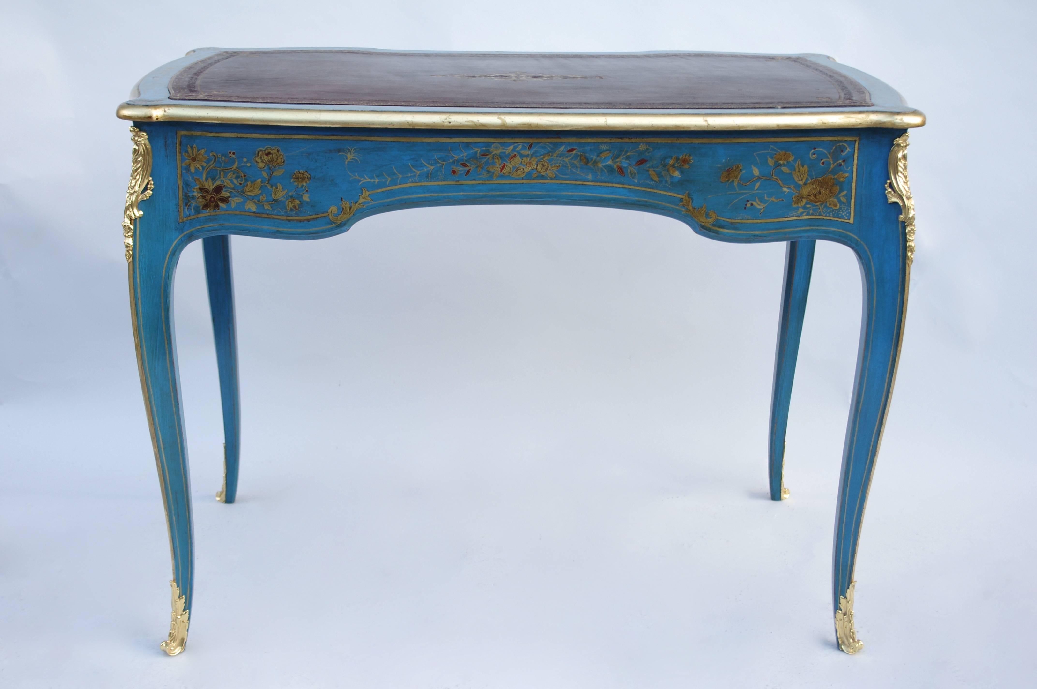 Early 20th Century Rare Louis XV Style Blue Lacquer Desk with Gilt Decor Chinoiserie, circa 1900