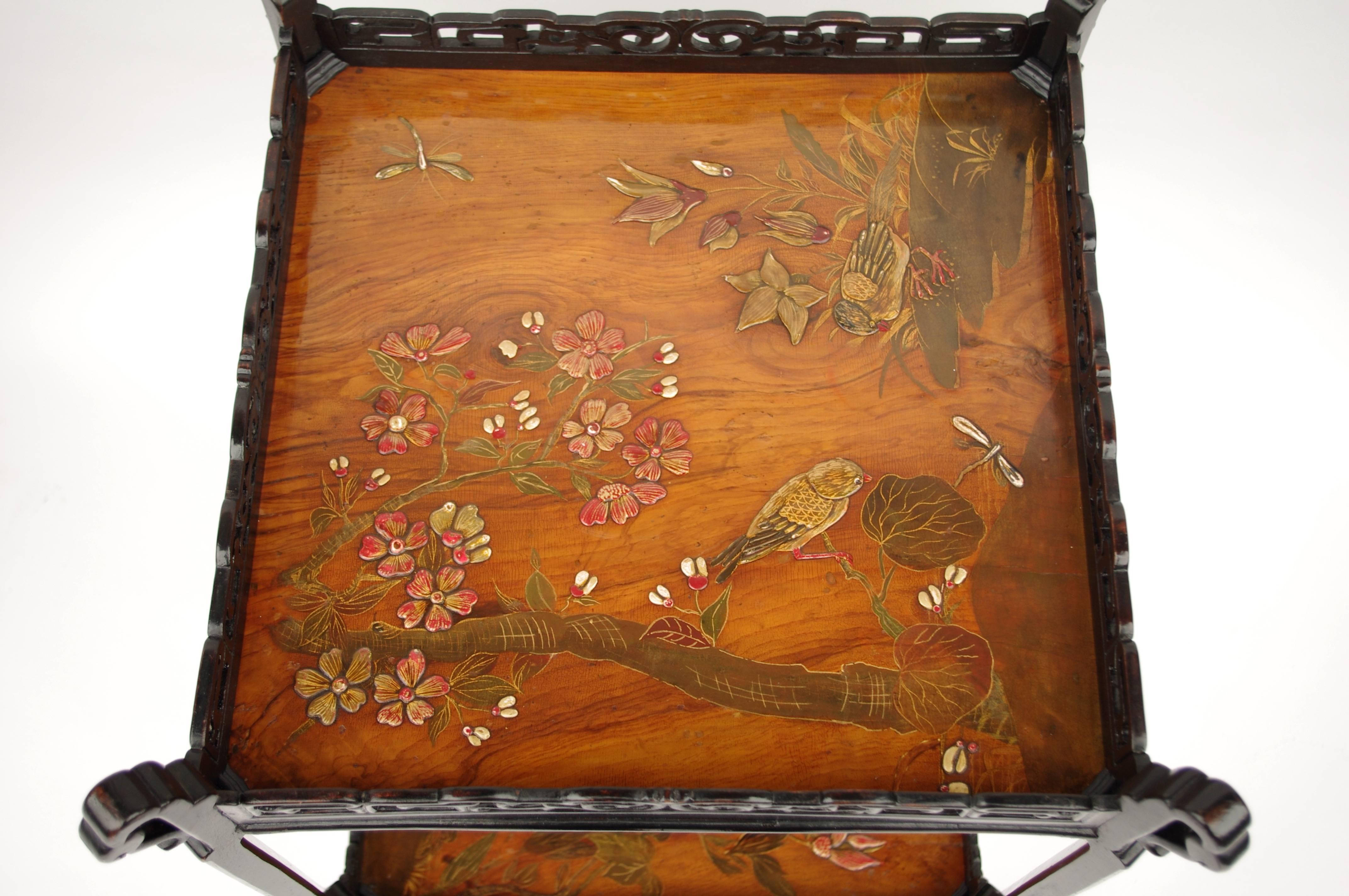 Late 19th Century Side Table Chinese Lacquer Decor Table from the 19th Century