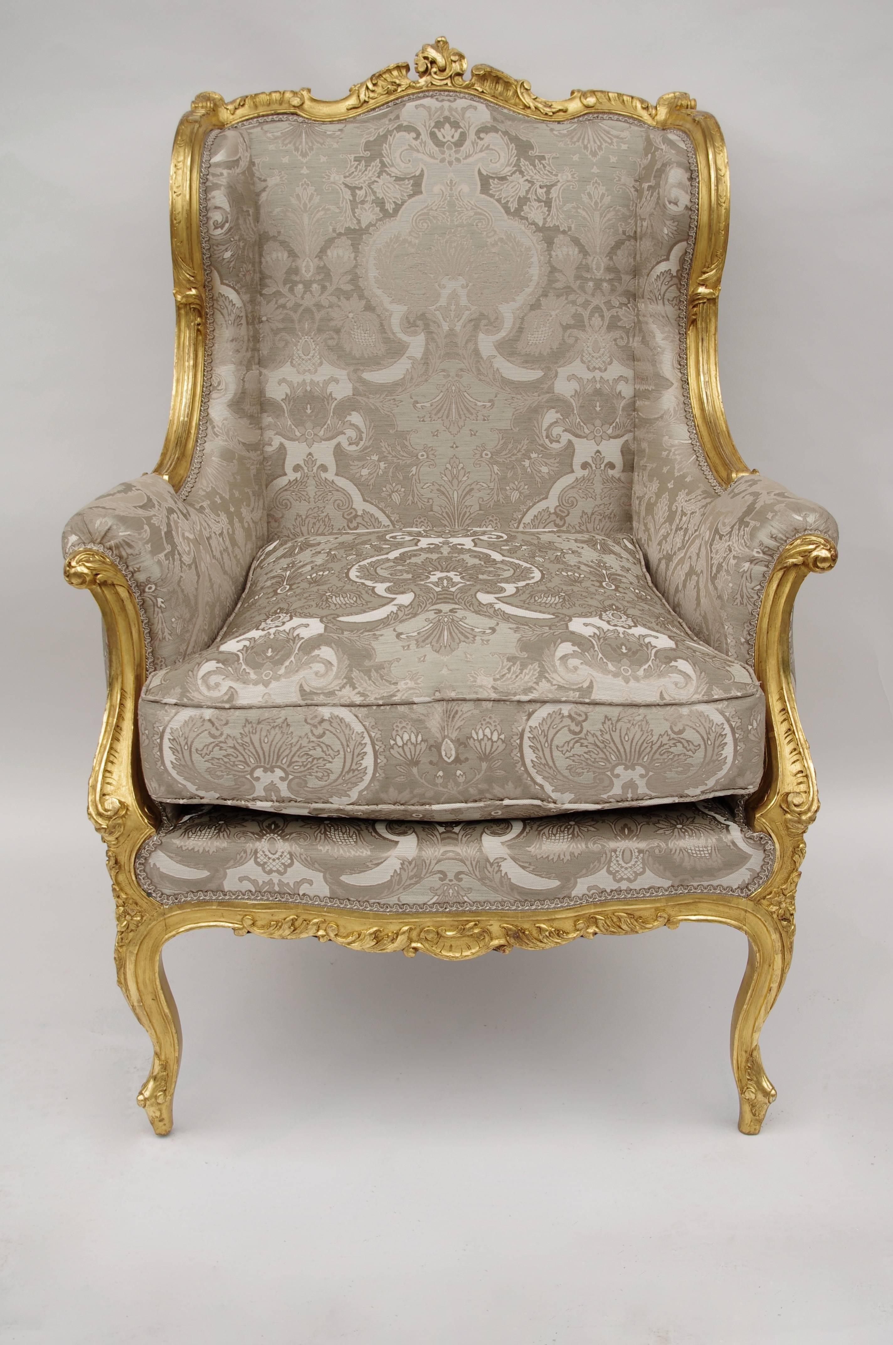 Great Louis XV Style Bergère in Gilt and Carved Wood 1