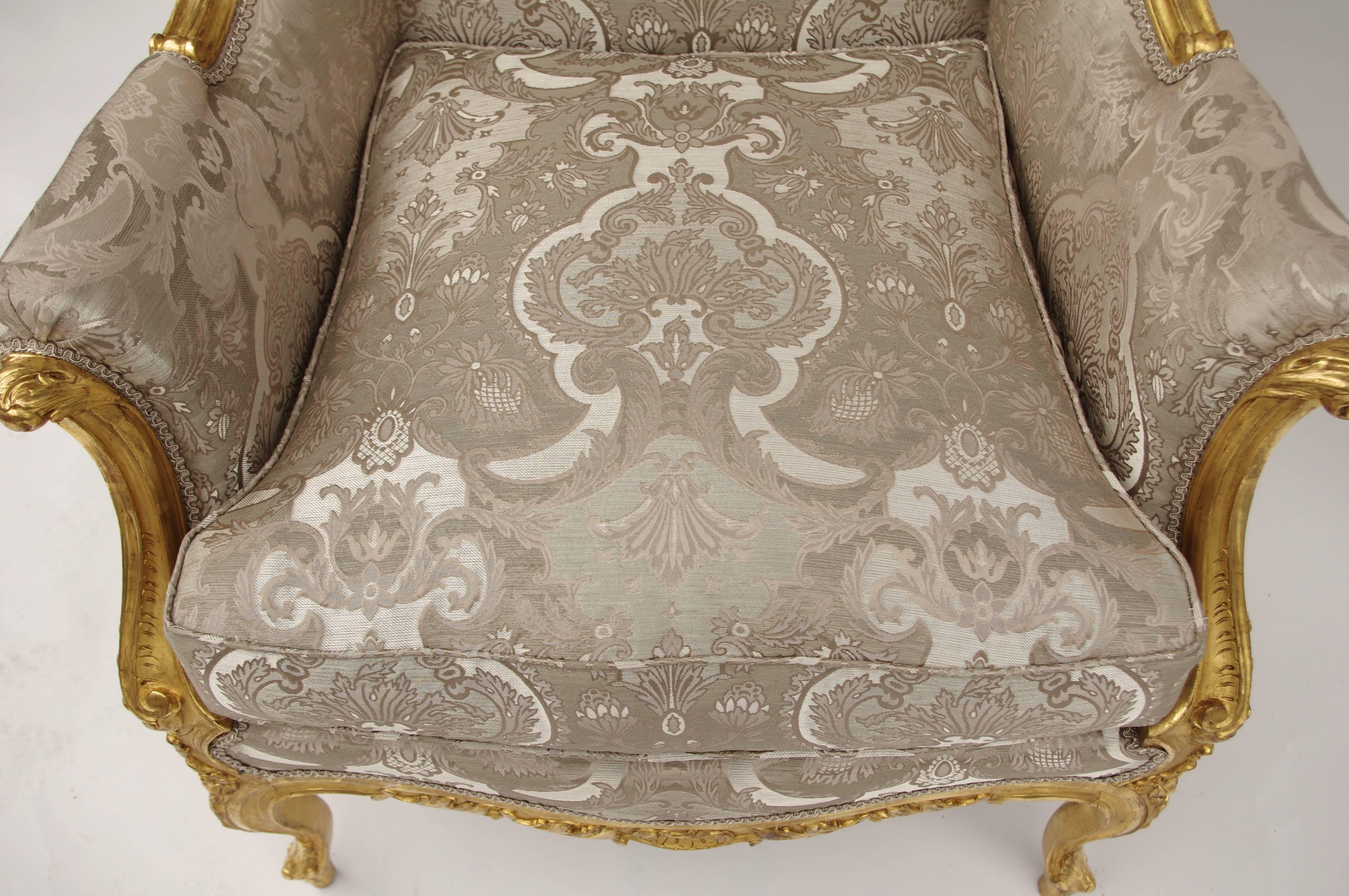 Great Louis XV Style Bergère in Gilt and Carved Wood 2