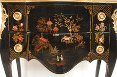 Louis XV Style Chinoiserie Lacquer Small Commode or Side Table, 1900 Period