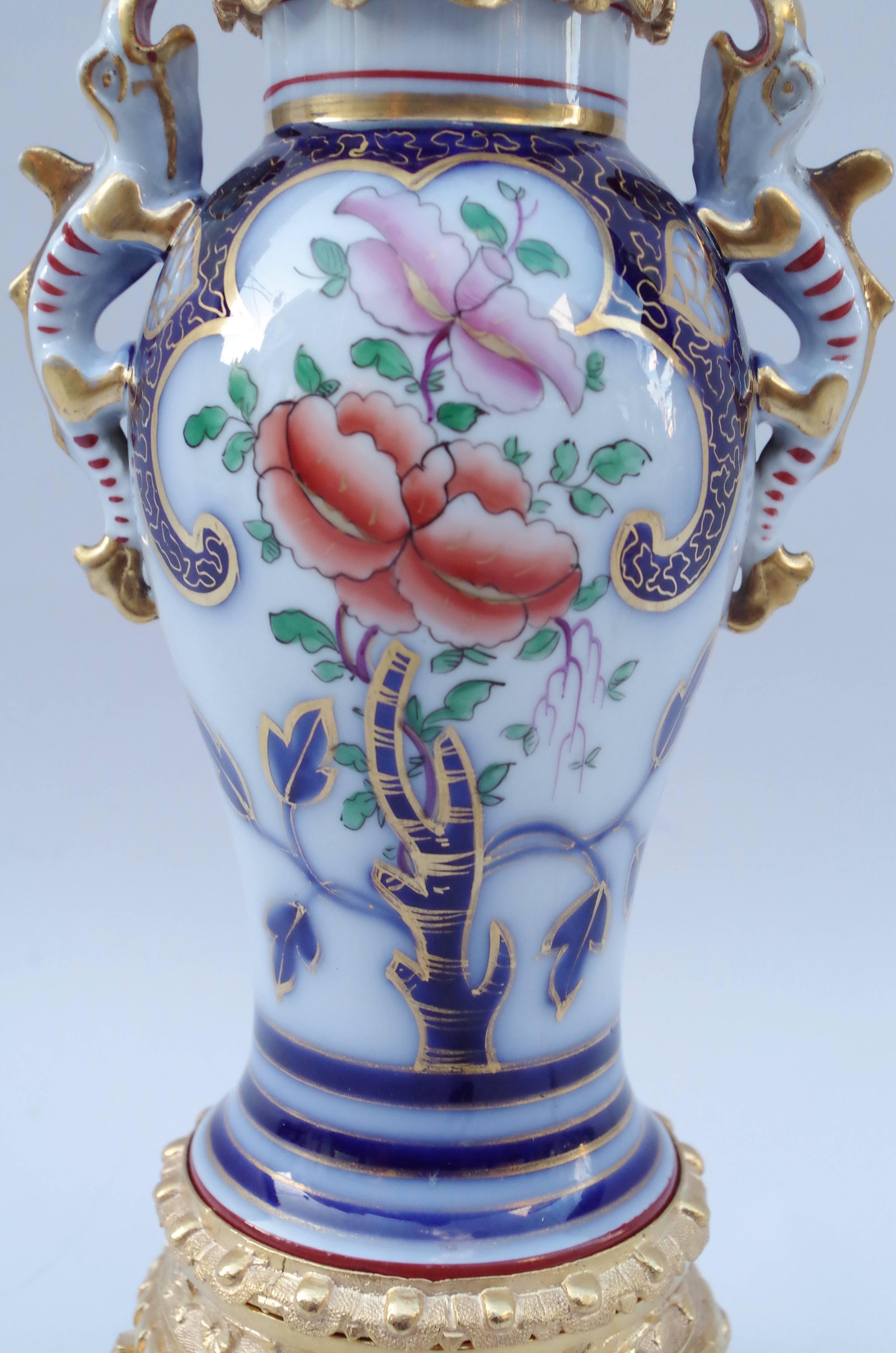 French Pair of Valentine Porcelain Lamps, End of the 19th Century For Sale