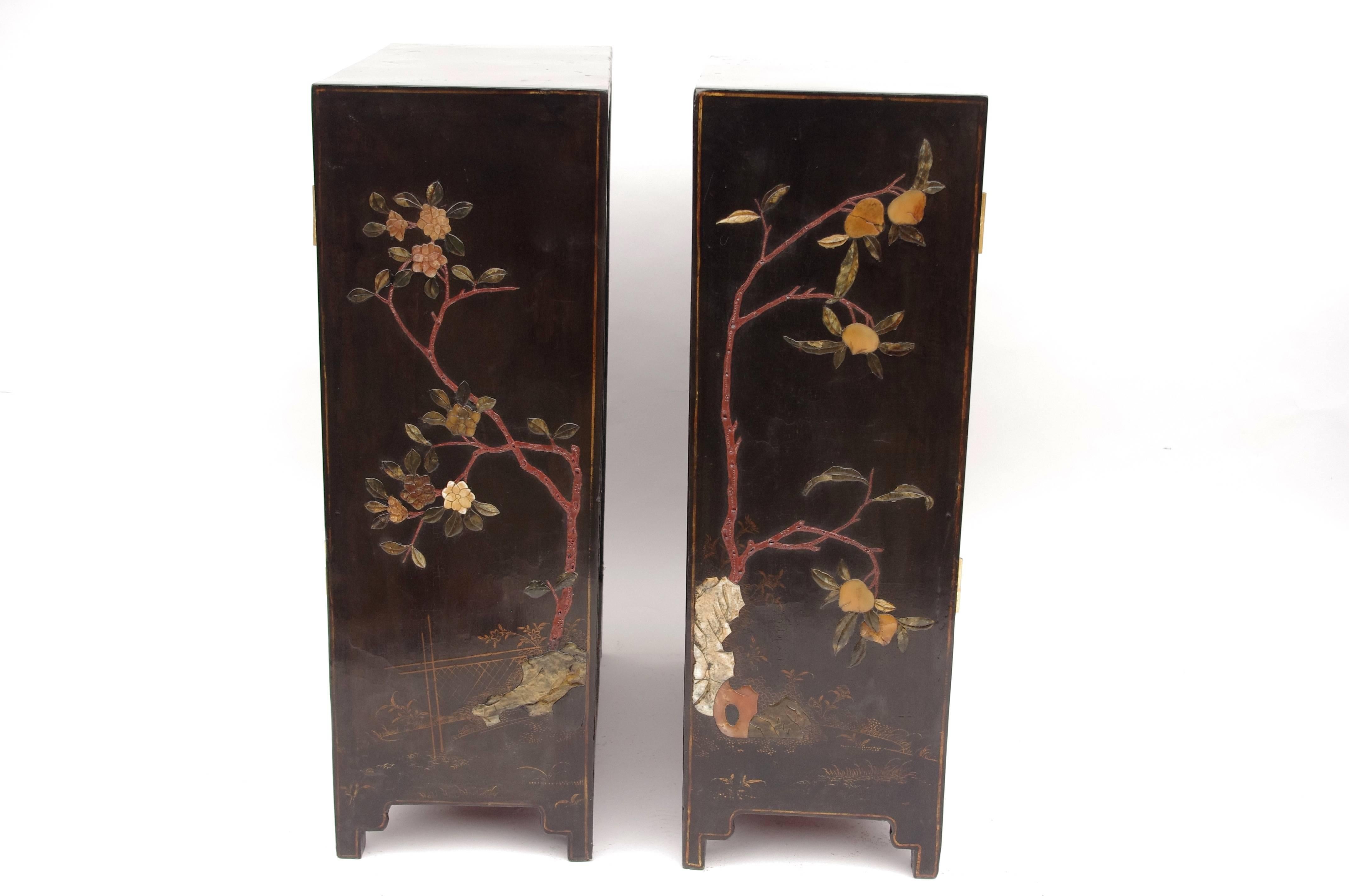20th Century Pair of Lacquered Nightstands with Hard Stones Inlays, circa 1900