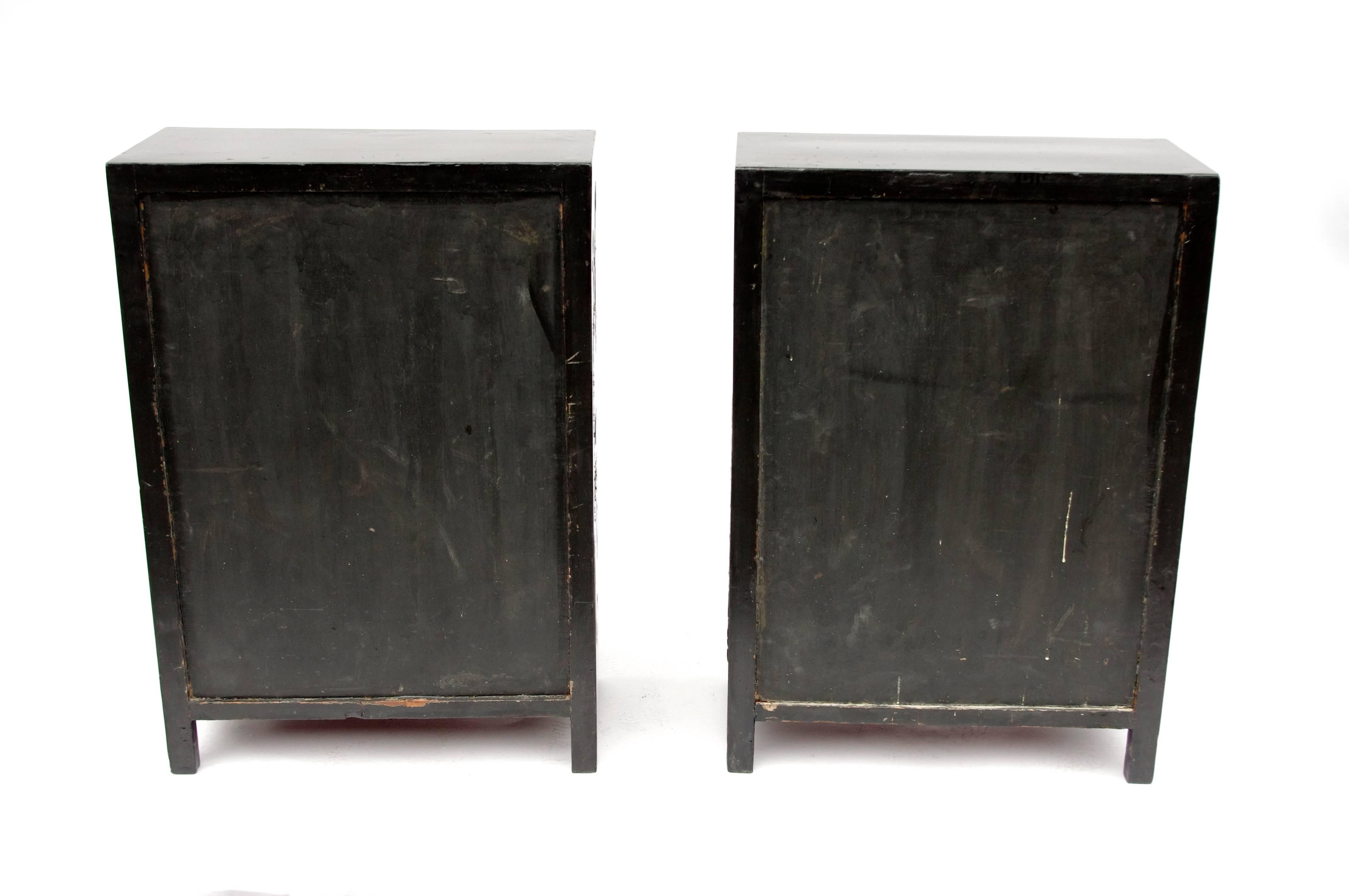 Agate Pair of Lacquered Nightstands with Hard Stones Inlays, circa 1900