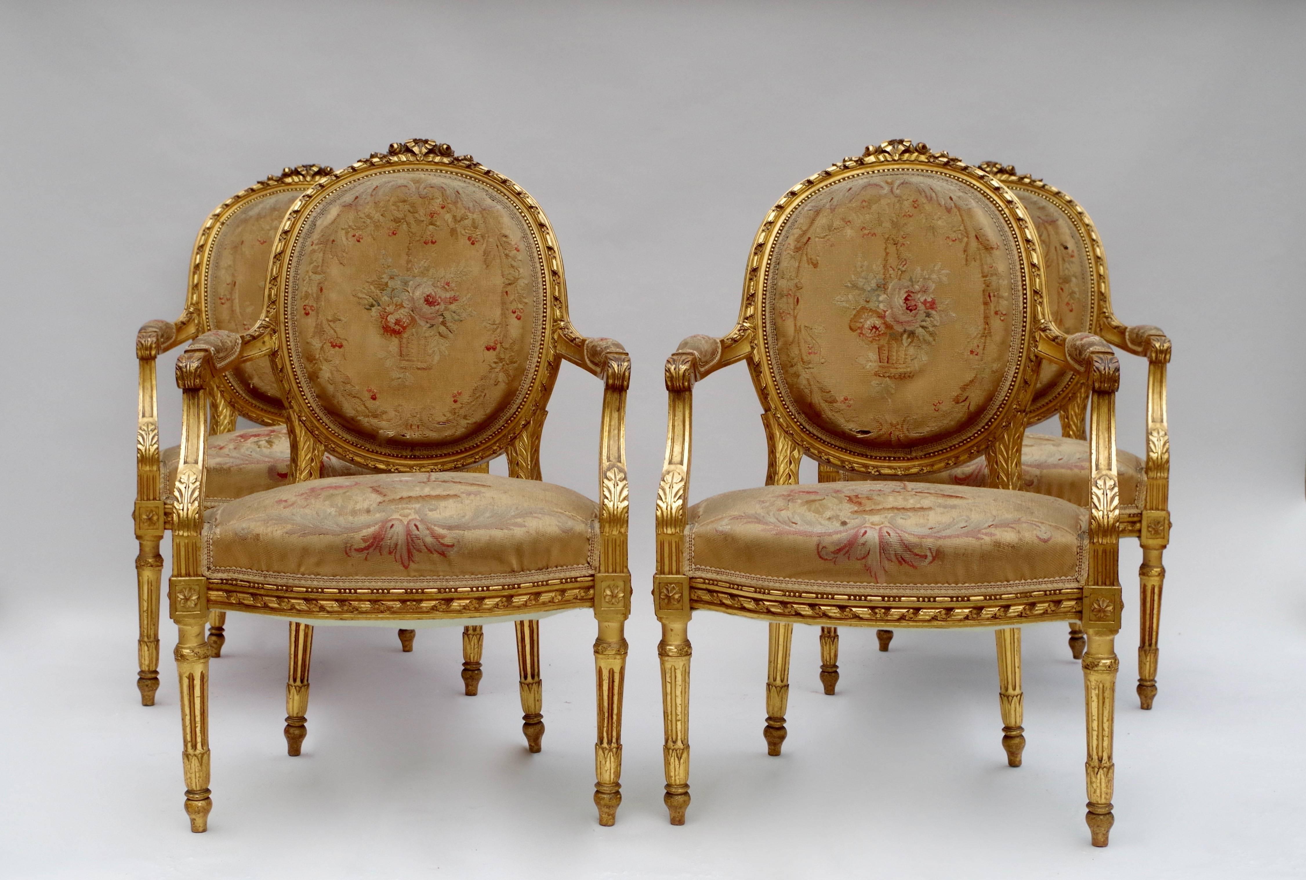 Giltwood Louis XVI Style Salon Furniture, circa 1880 2