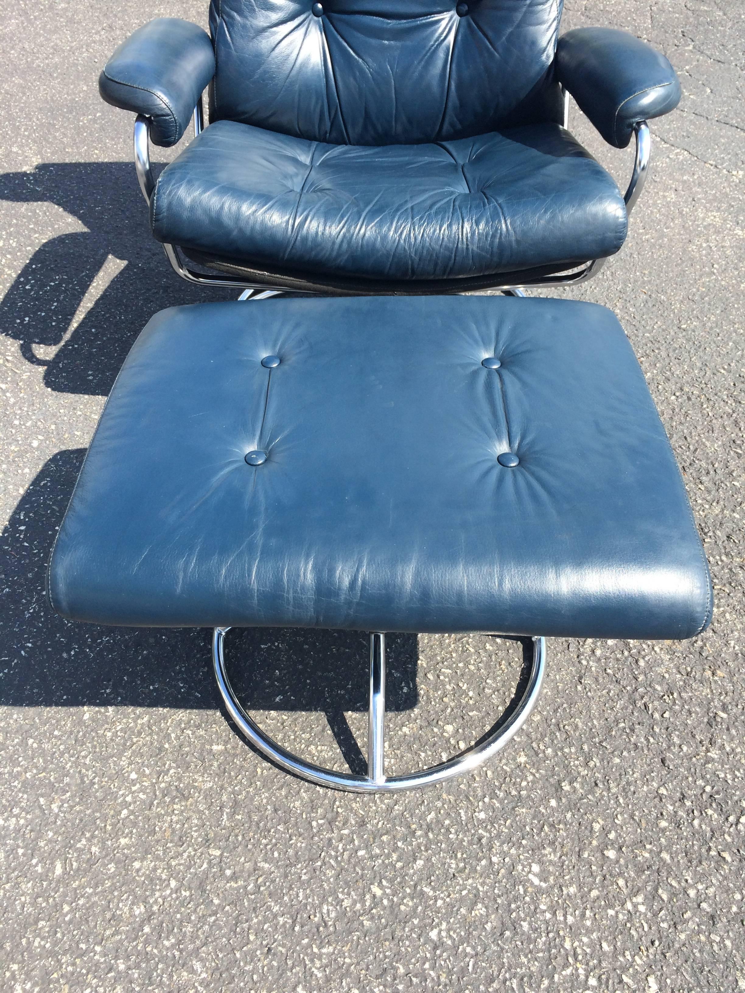 blue leather recliner chair