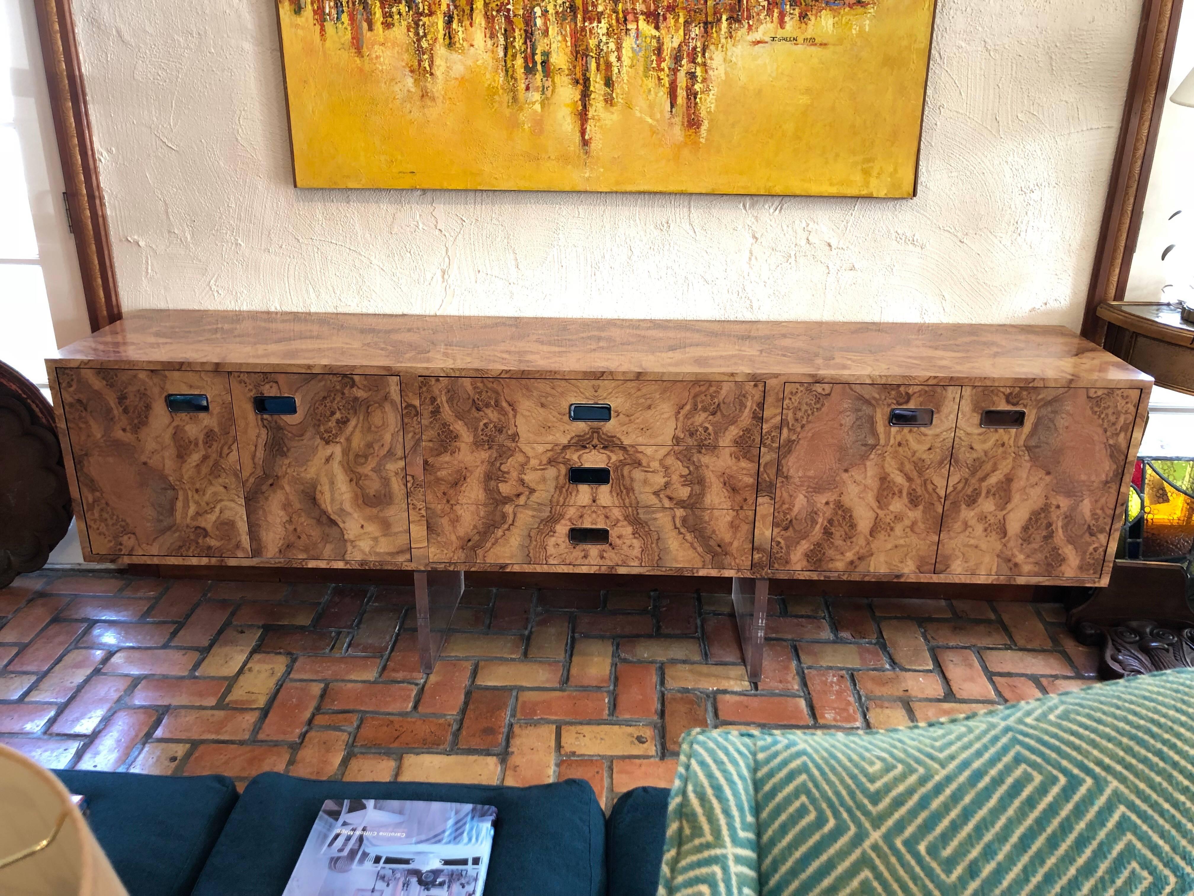 Milo Baughman Style Mid-Century Faux Burl Wood Floating Credenza In Good Condition In Redding, CT