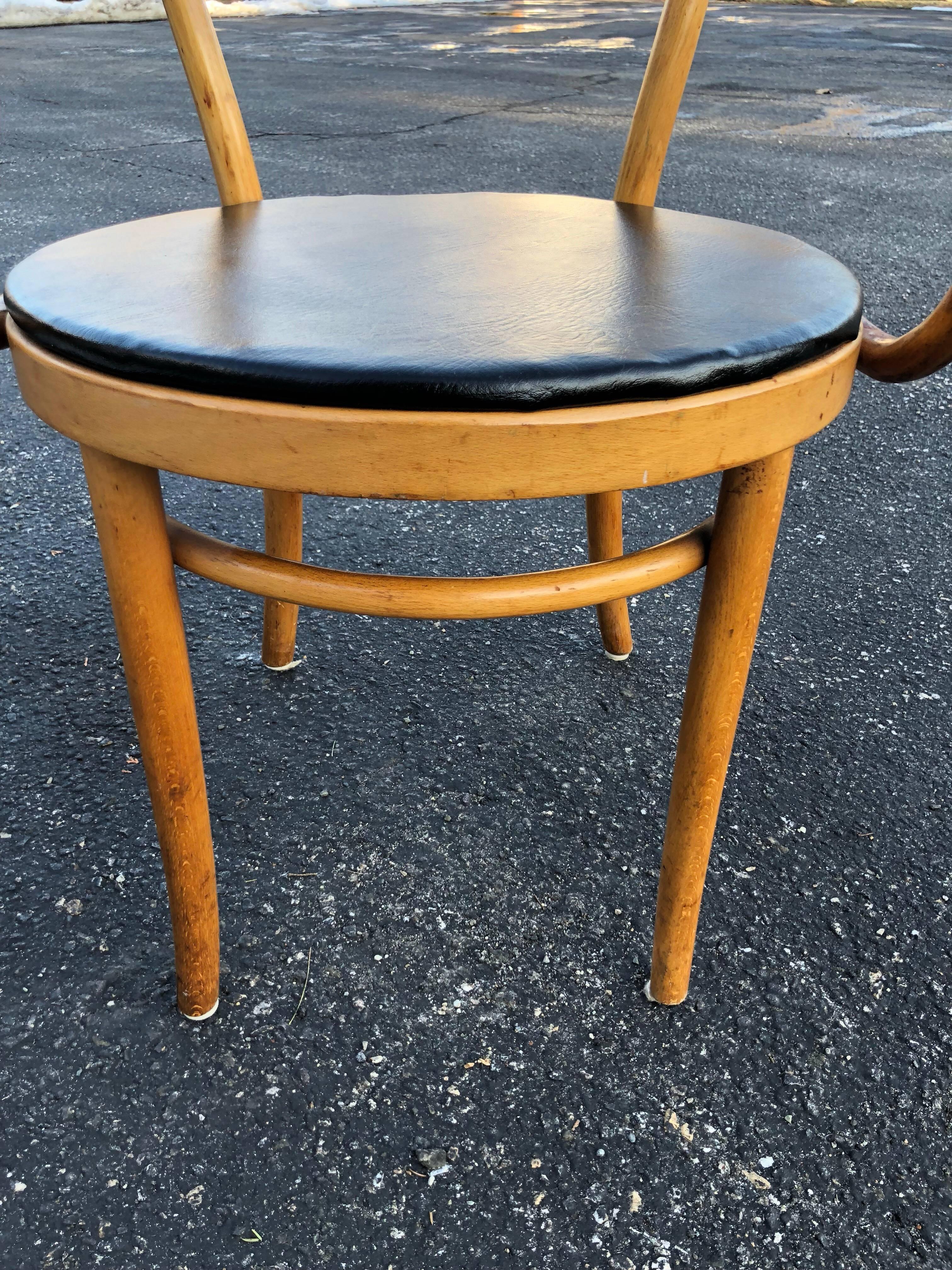 Vintage Thonet Bentwood Armchair In Good Condition In Redding, CT