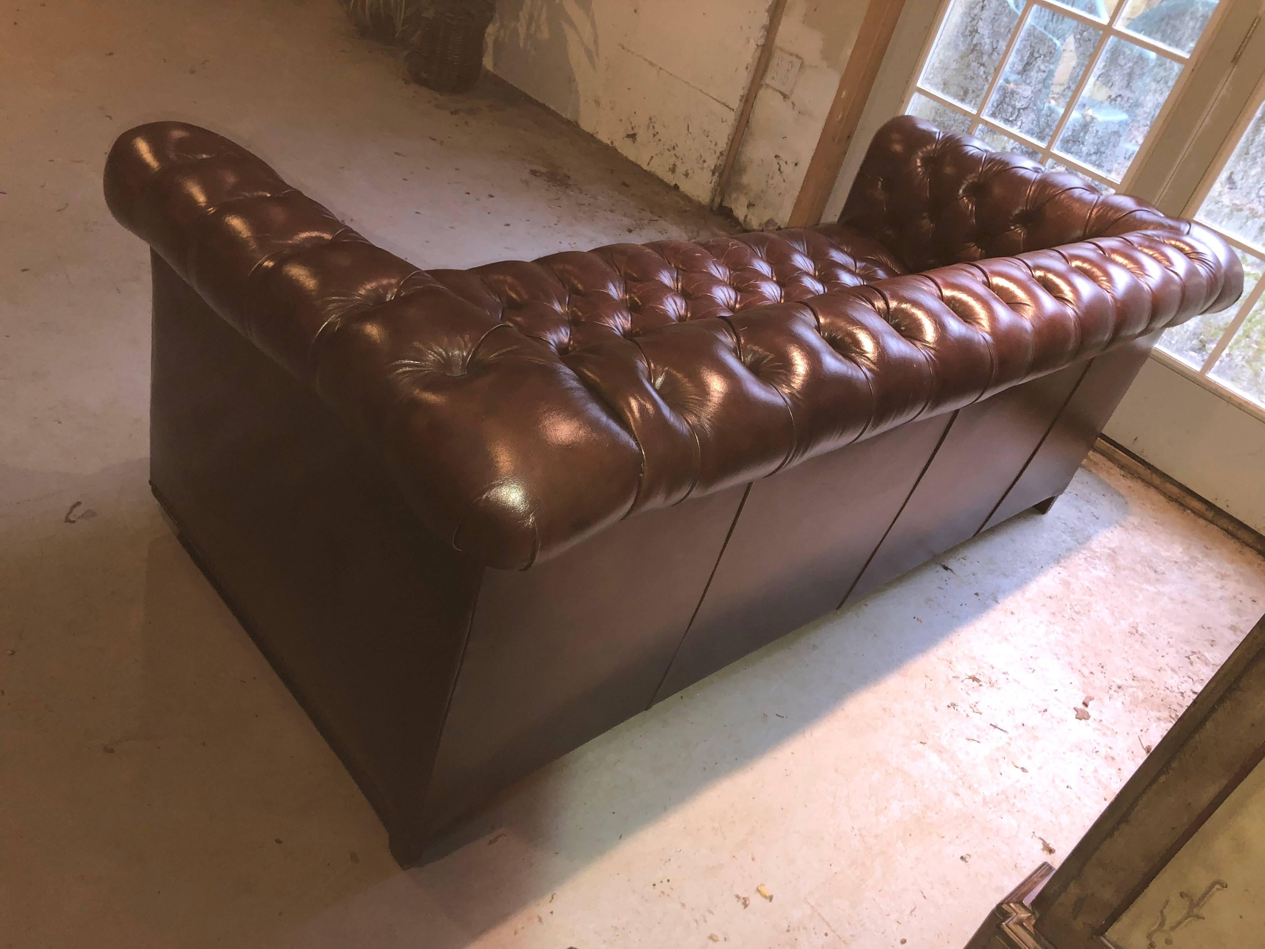 Brown Tufted Leather Chesterfield Sofa 3