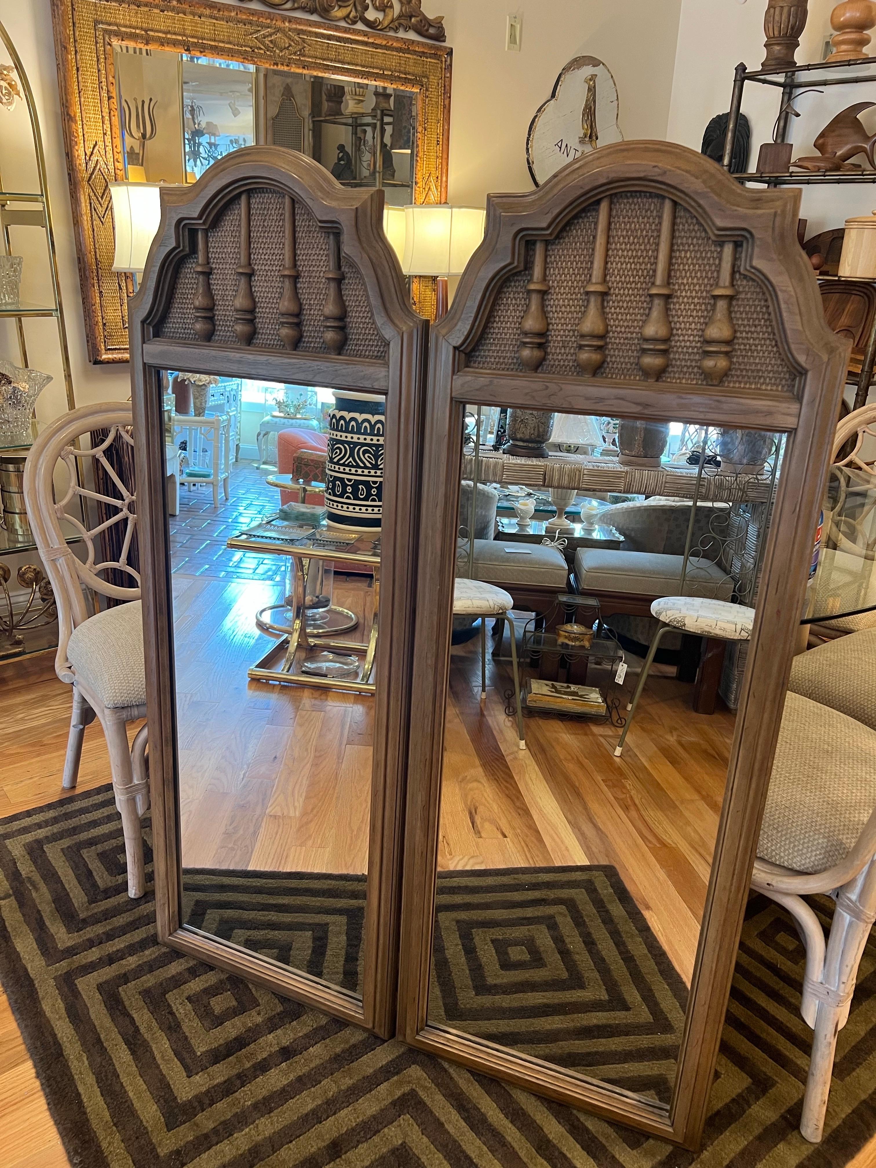 Paar moderne Spiegel aus der Mitte des Jahrhunderts von Thomasville im Angebot 3