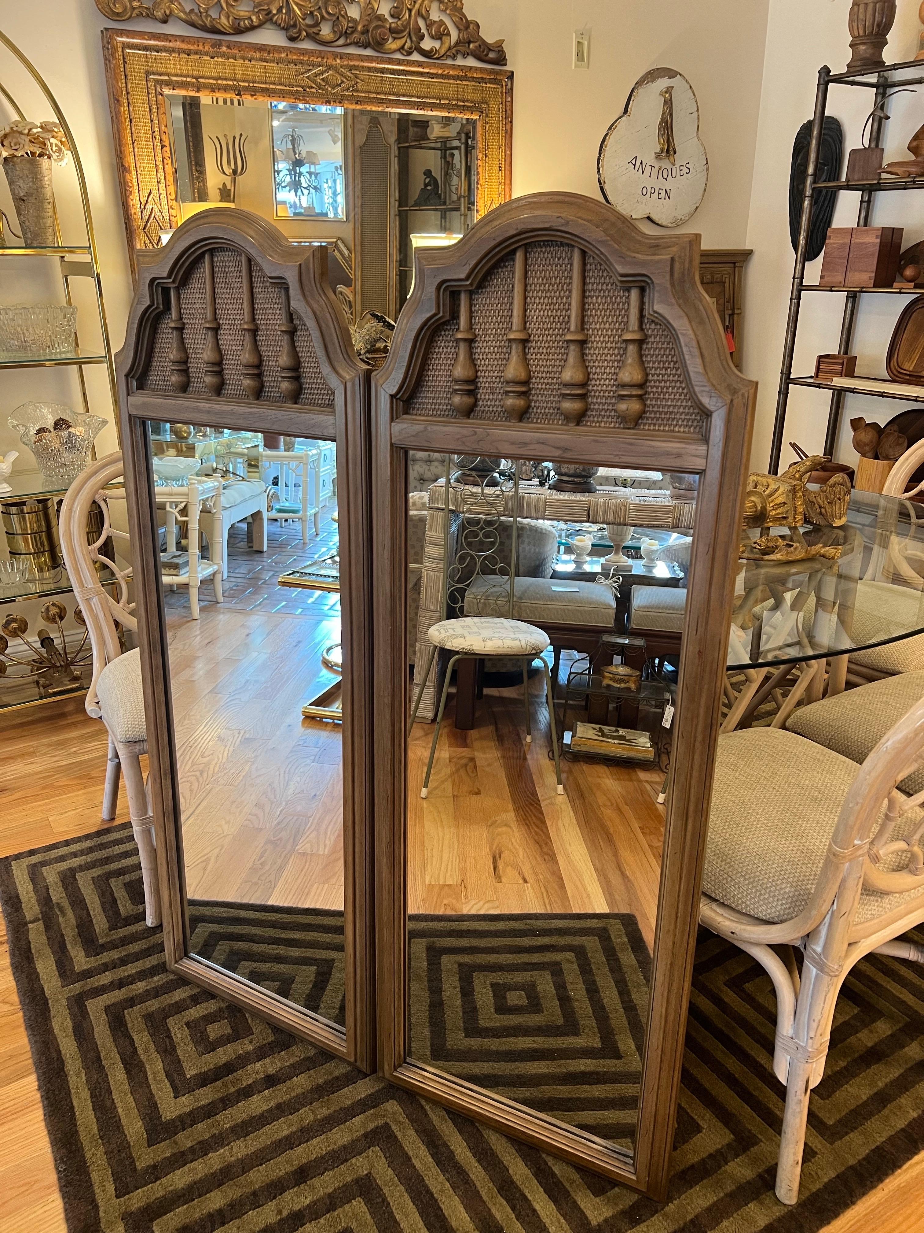 Paar moderne Spiegel aus der Mitte des Jahrhunderts von Thomasville im Angebot 6