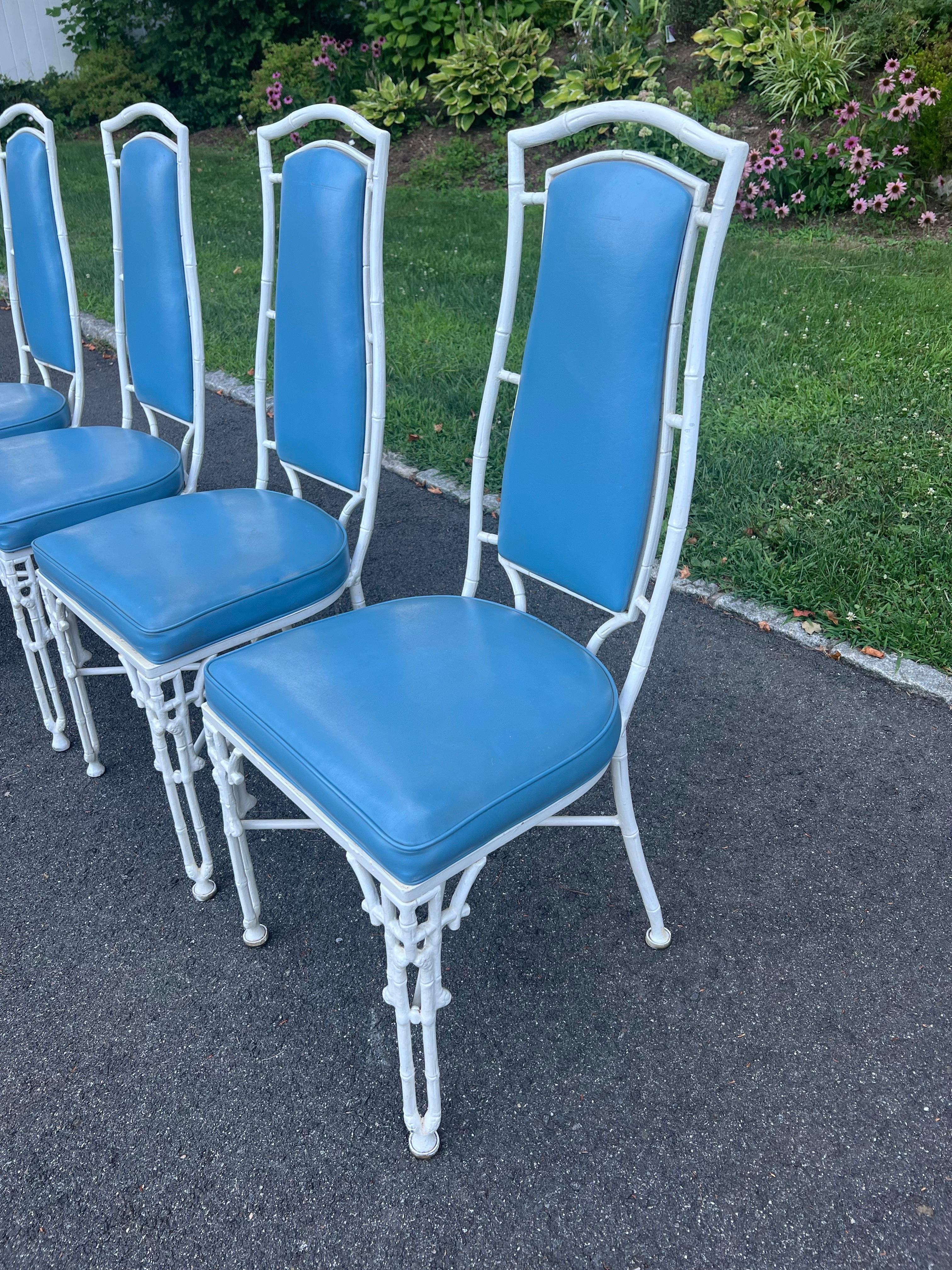 Chinese Chippendale Bamboo Patio Set by Kessler For Sale 5