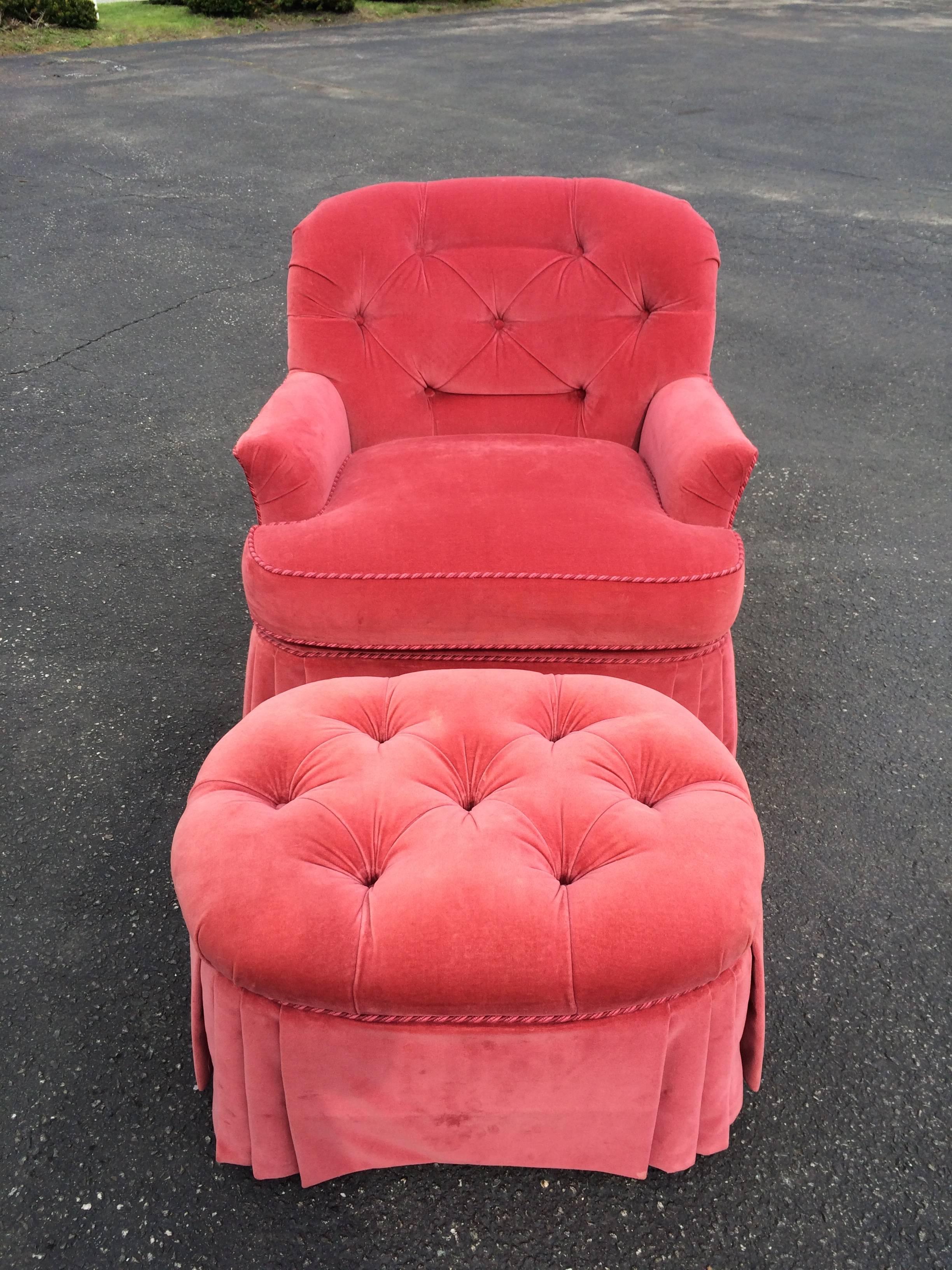 Hollywood Regency Tufted Lounge Chair and Ottoman In Good Condition In Redding, CT