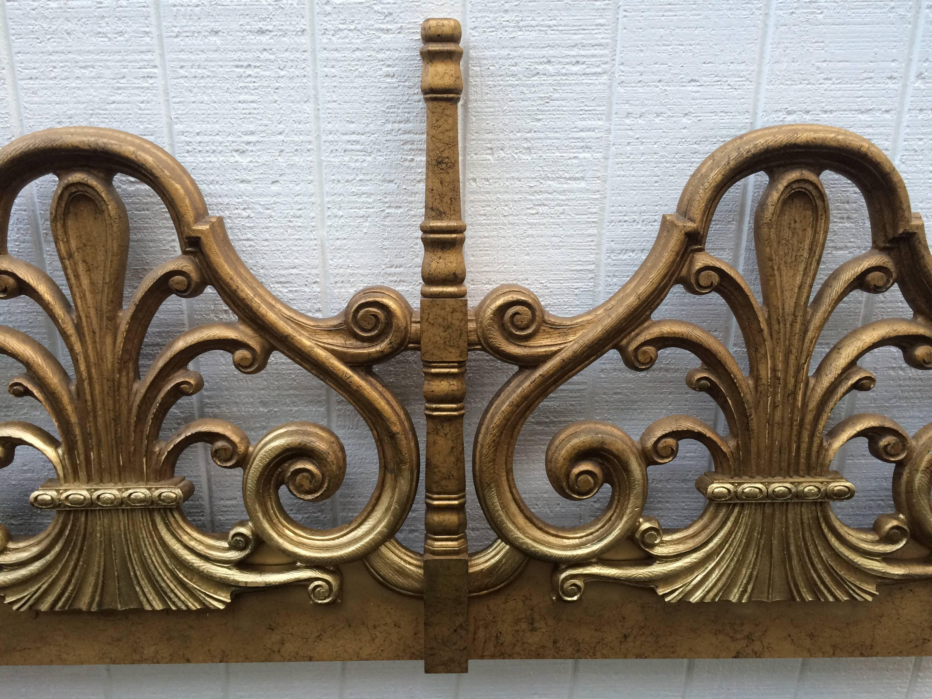 Hollywood Regency King Headboard In Excellent Condition In Redding, CT