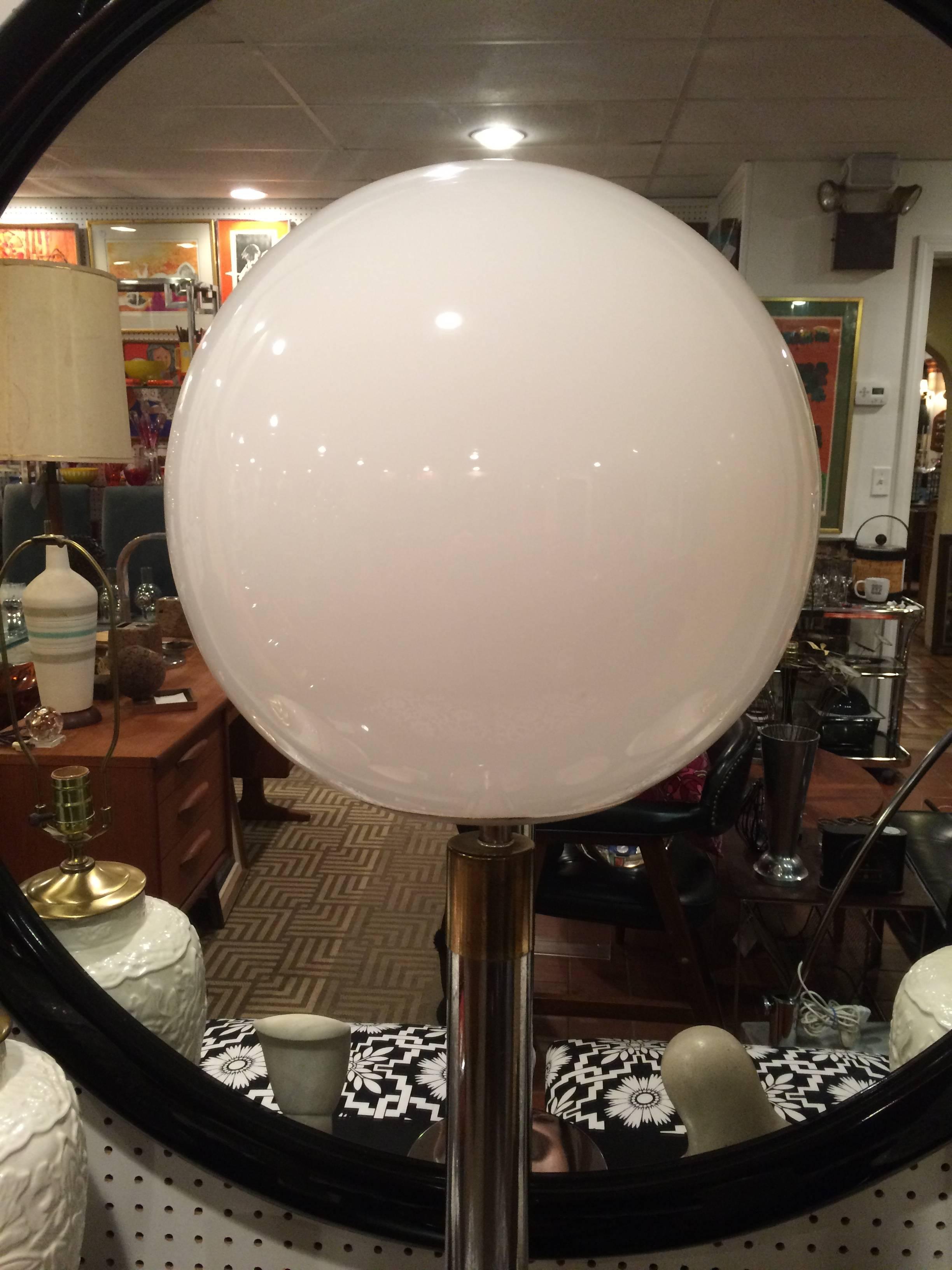 Large Robert Sonneman Style Lollipop Table Lamp In Excellent Condition In Redding, CT