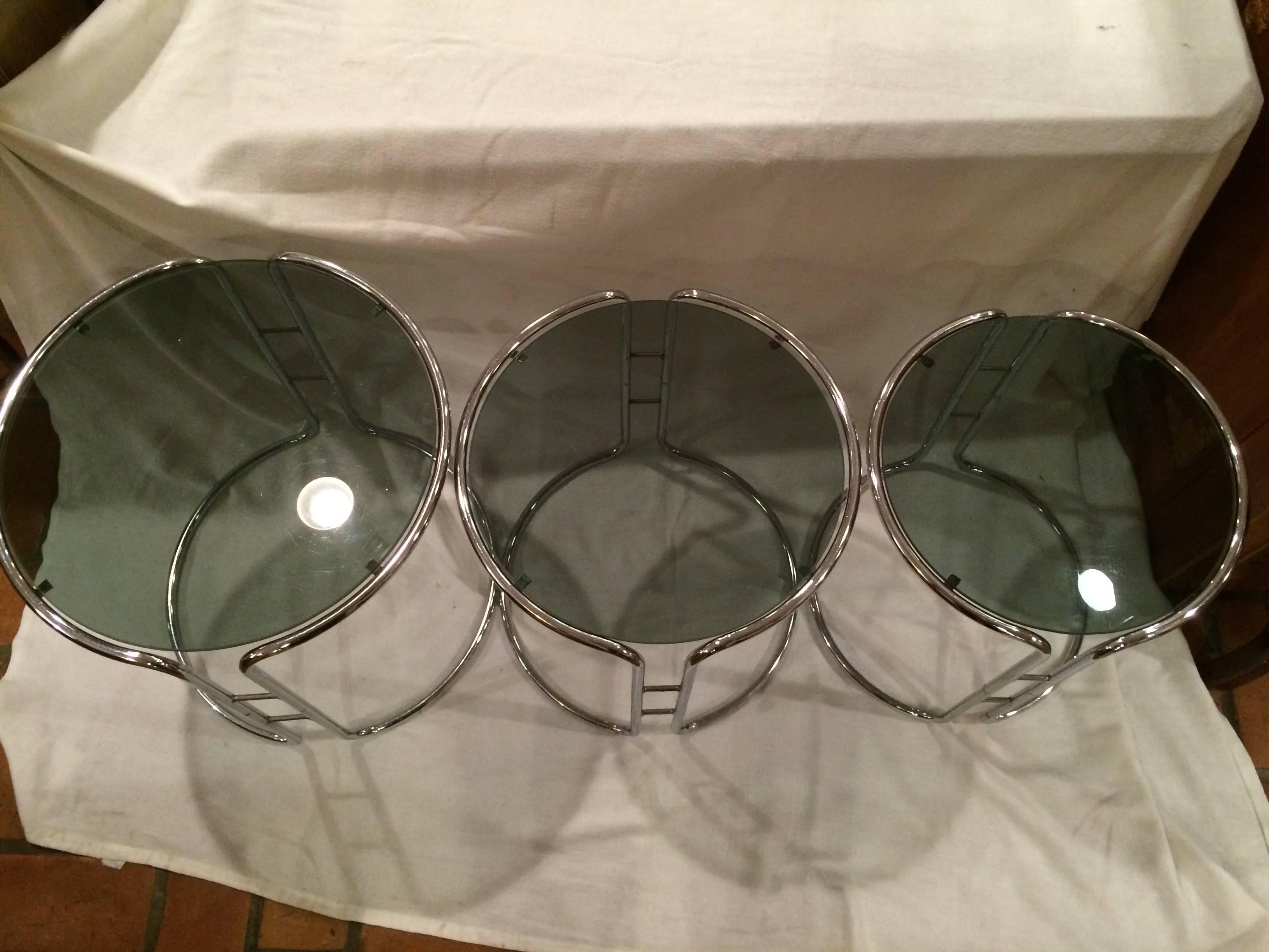 Set of Three Milo Baughman Chrome and Smoked Glass Stacking Tables In Good Condition In Redding, CT