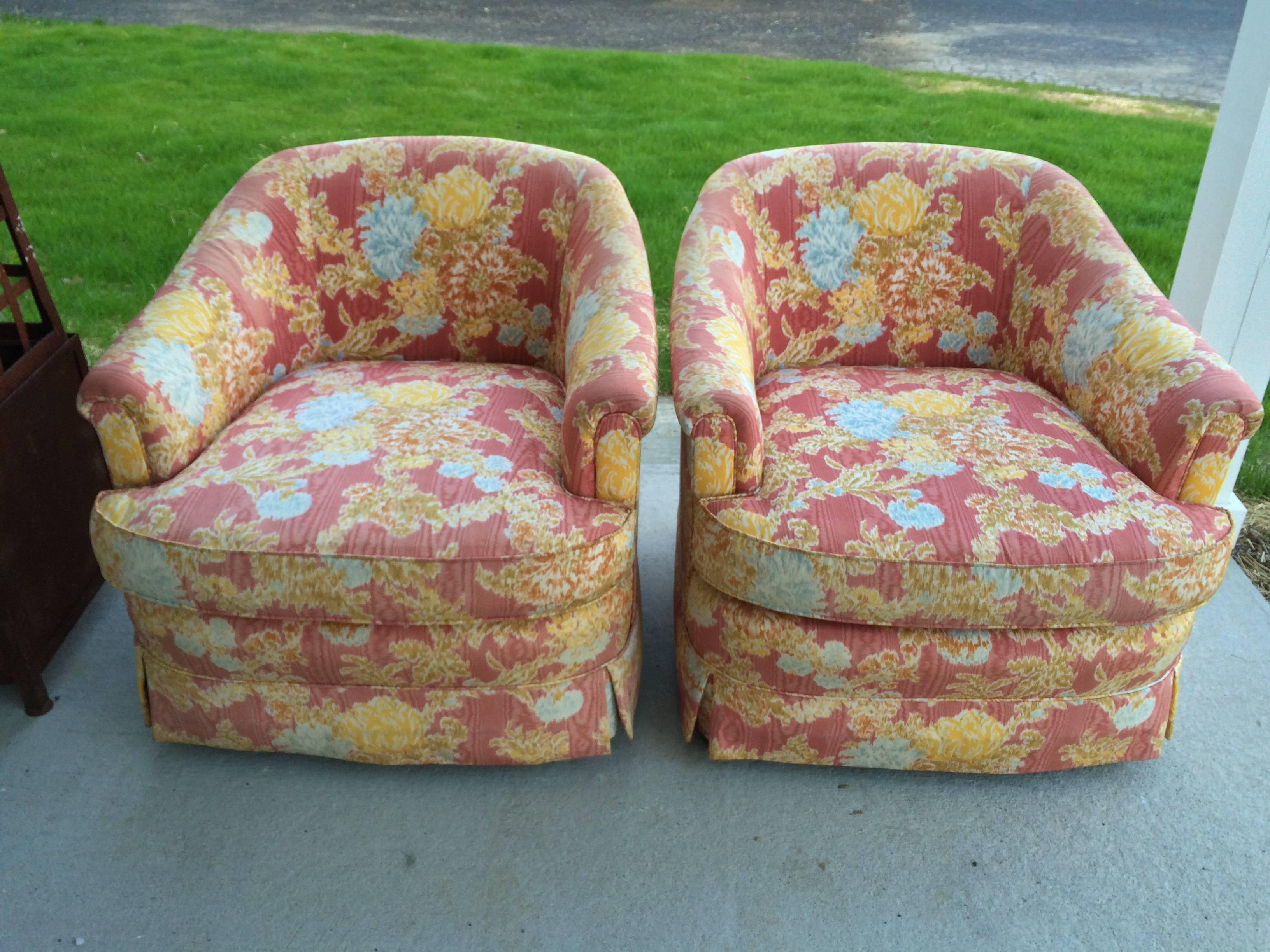 Pair of Henredon Club Chairs . Fabulous floral fabric. Comes with back cushions if desired.Maker labels under cushions, can send photos.