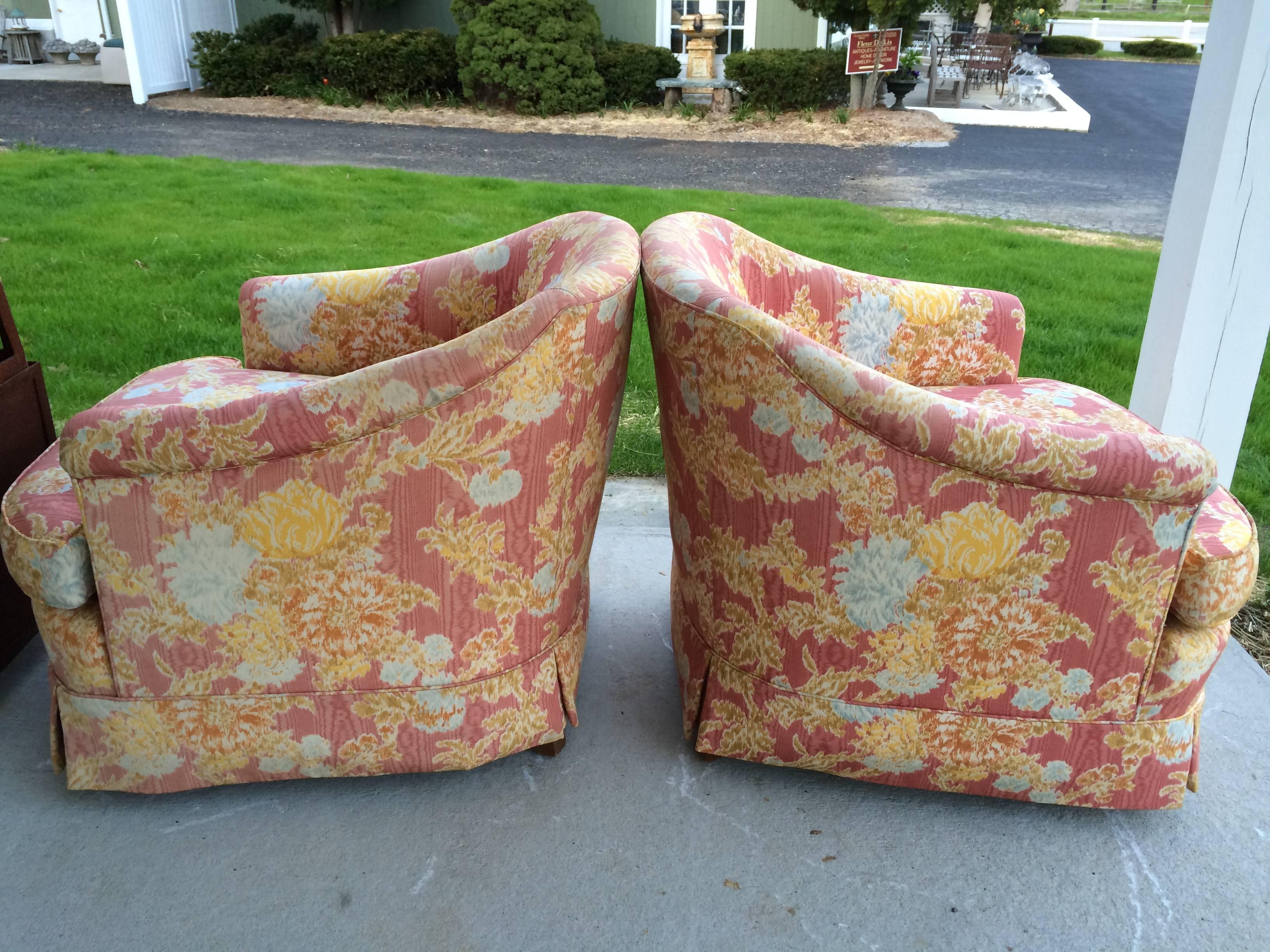 Upholstery Pair of Henredon Club Chairs