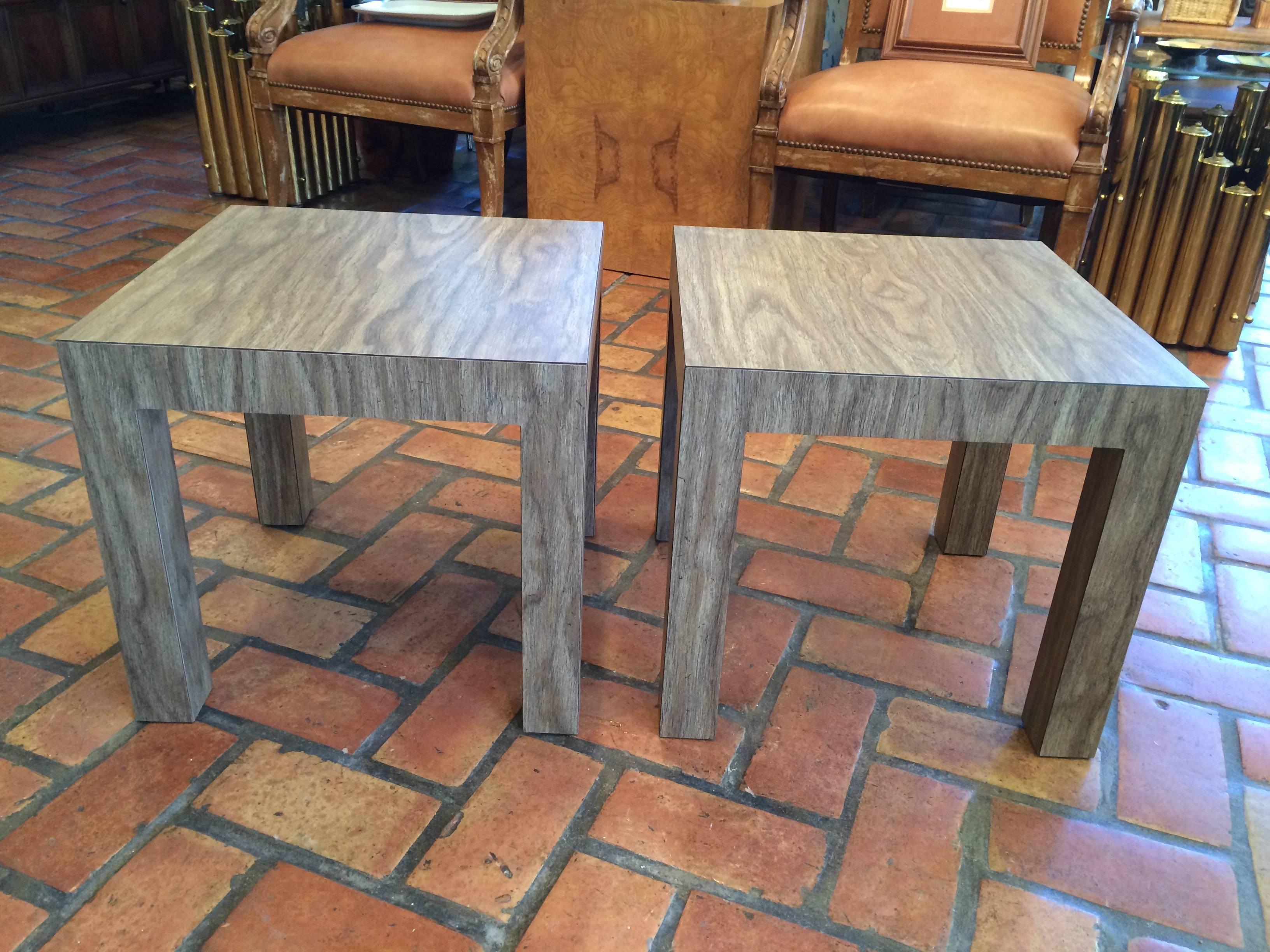 Pair of wood grain parsons end tables. Small and easy to move around. Laminated in a faux cerused oak look.