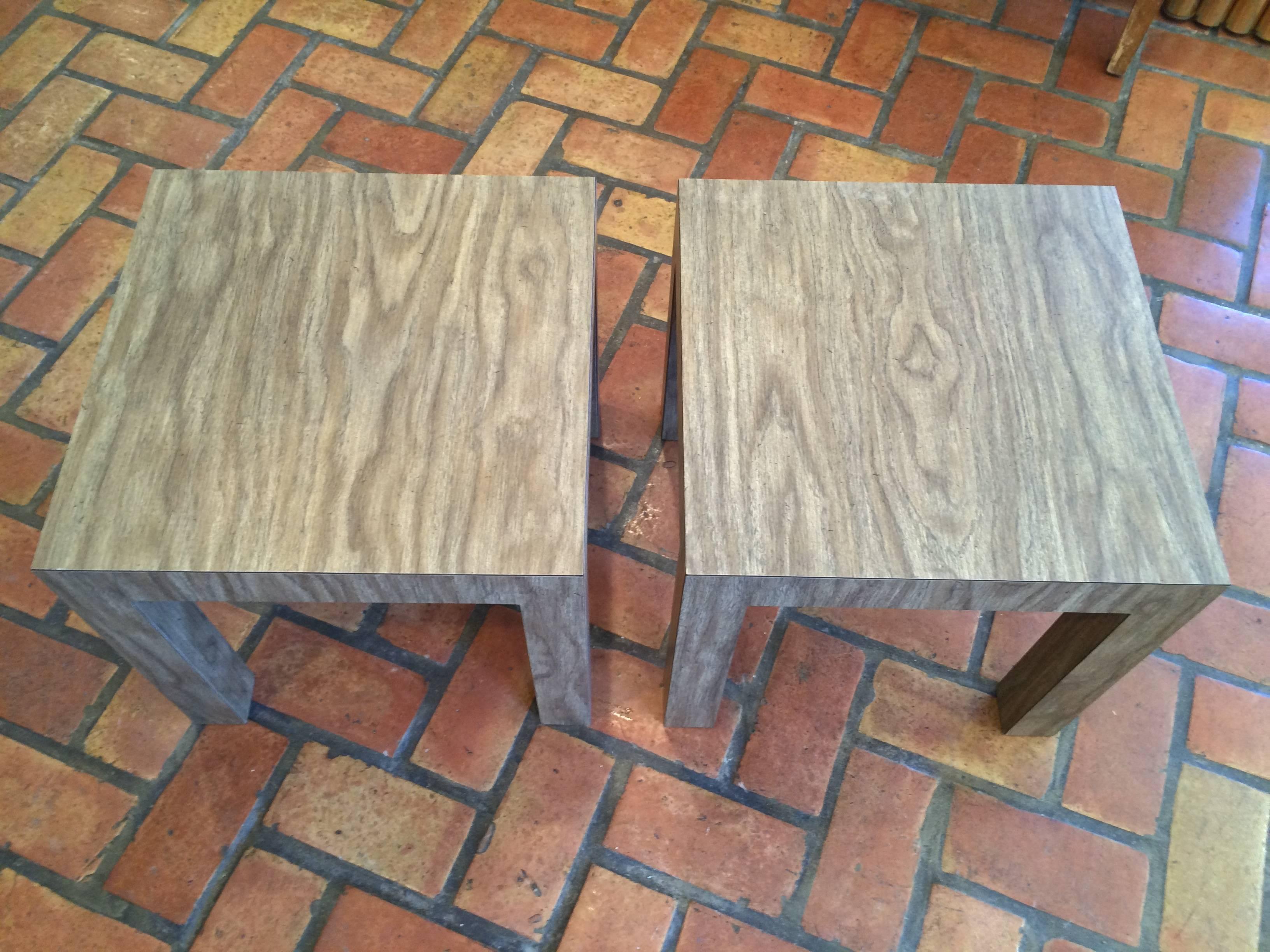 Late 20th Century Pair of Wood Grain Parsons End Tables