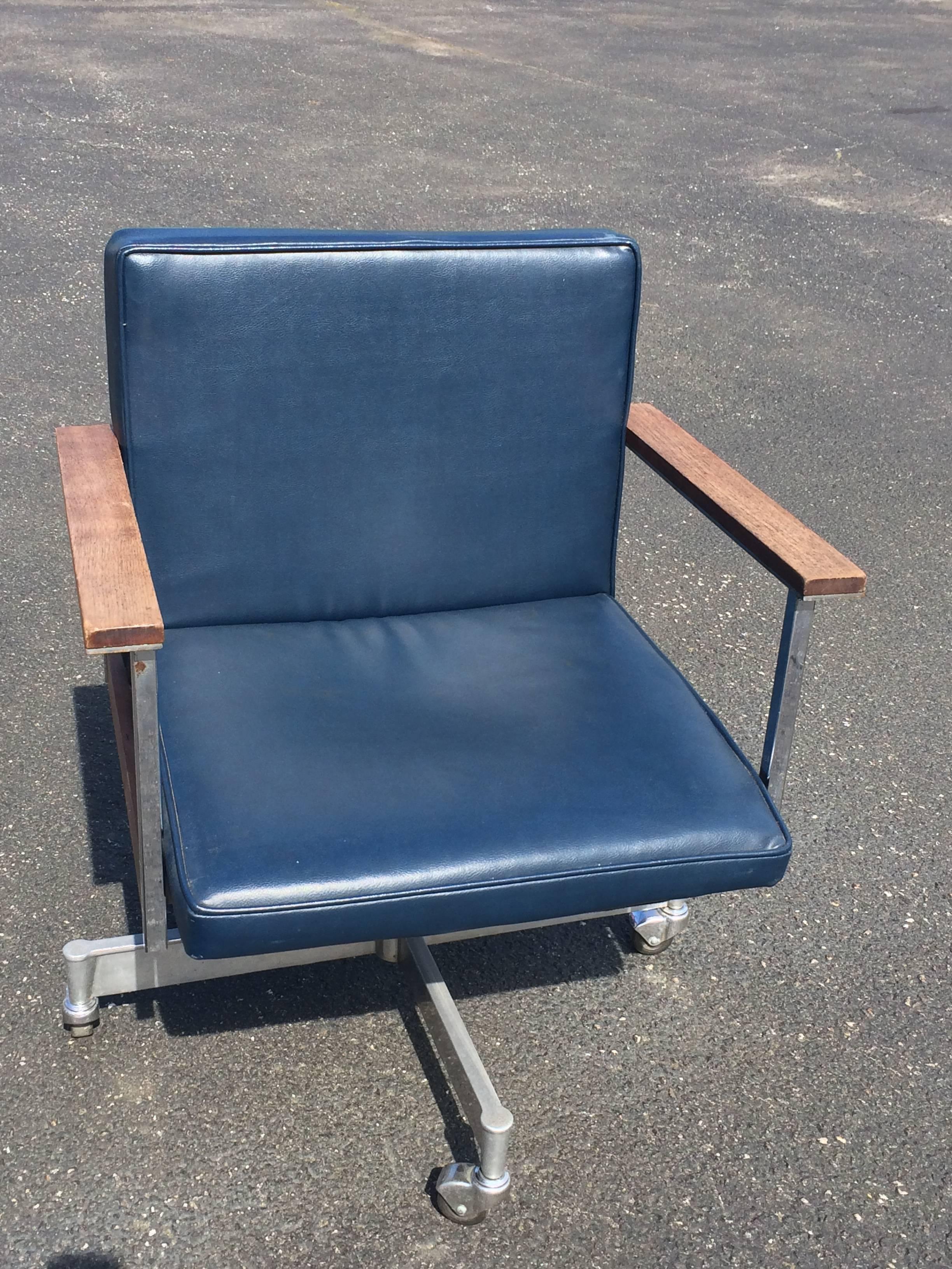 mid century office swivel chair