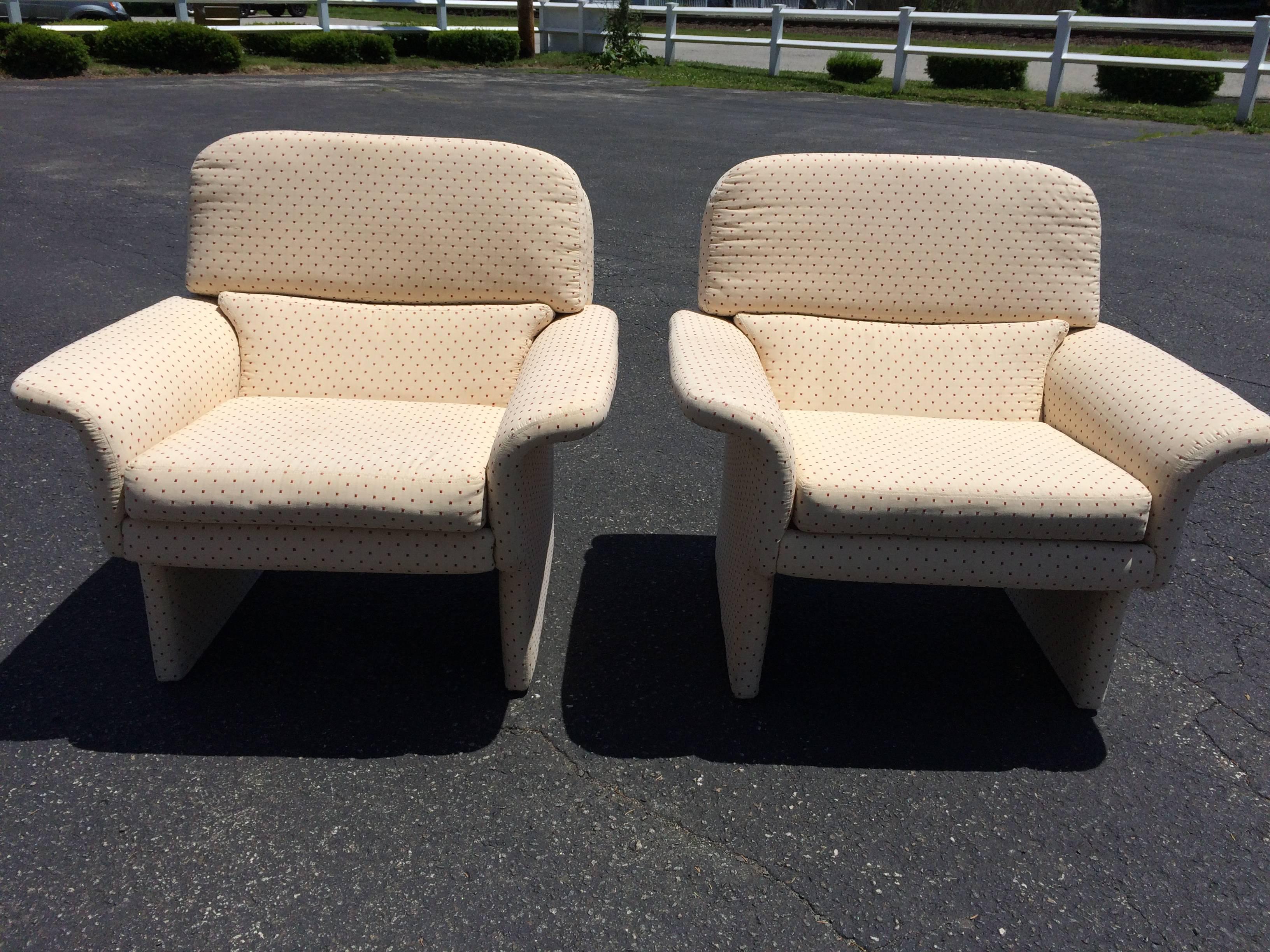 Late 20th Century Pair of 1980's Saporiti Style Modular Lounge Chairs.