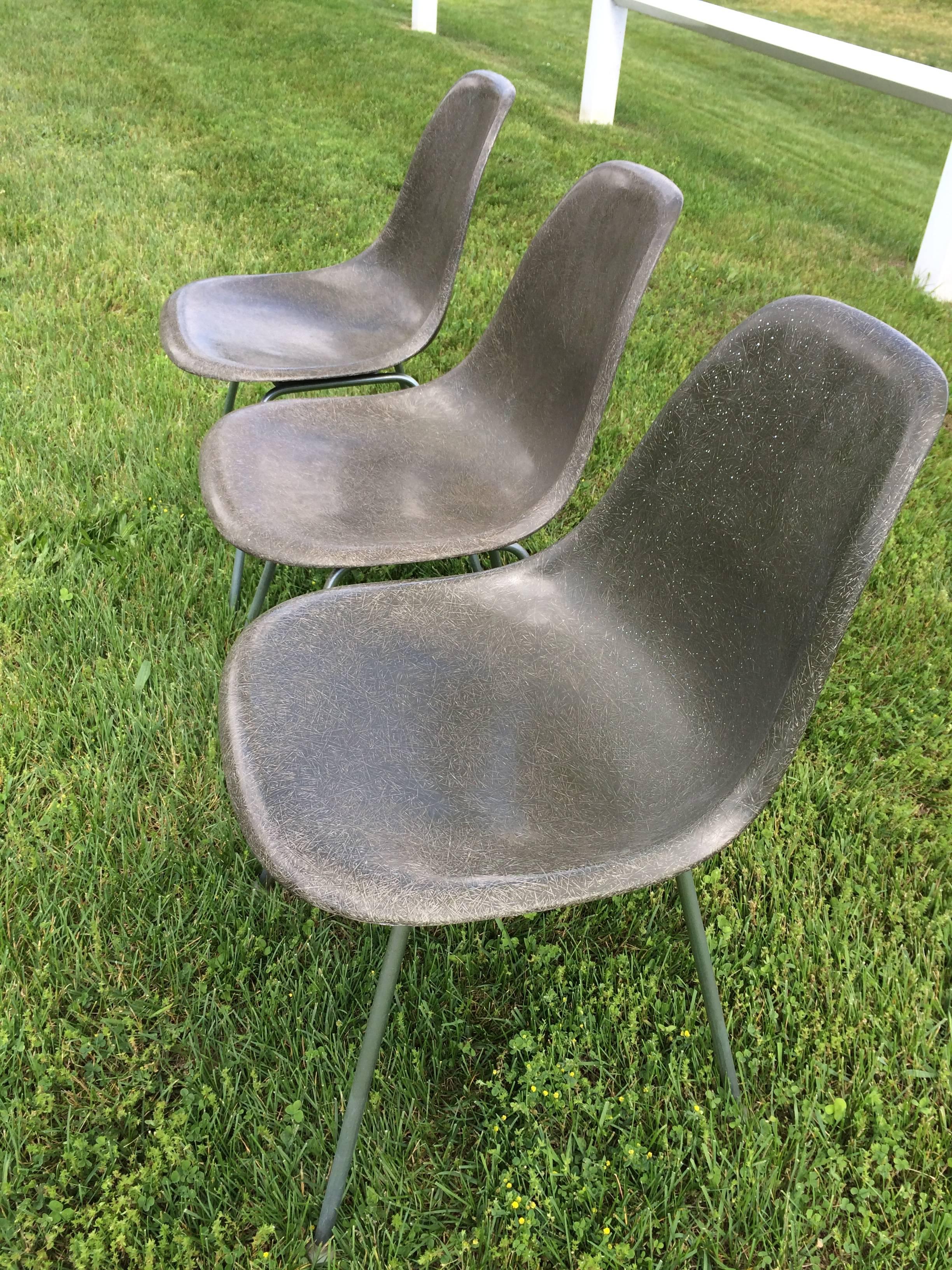 American Charles Eames for Herman Miller Fiberglass Shell Side Chairs 