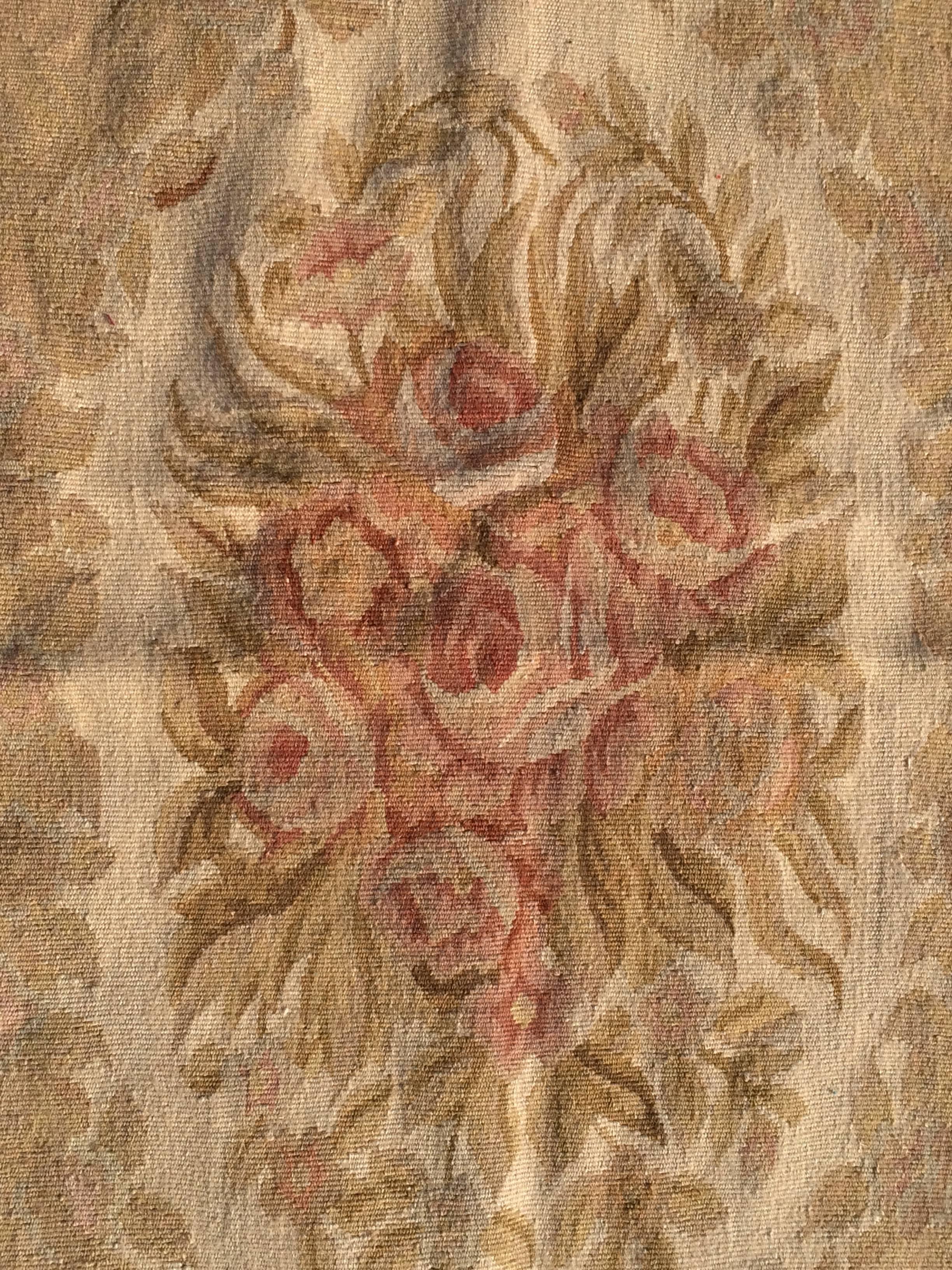 Hand Knotted Flatweave Aubusson Rug 4' x 6' New With Tags In Excellent Condition In Redding, CT