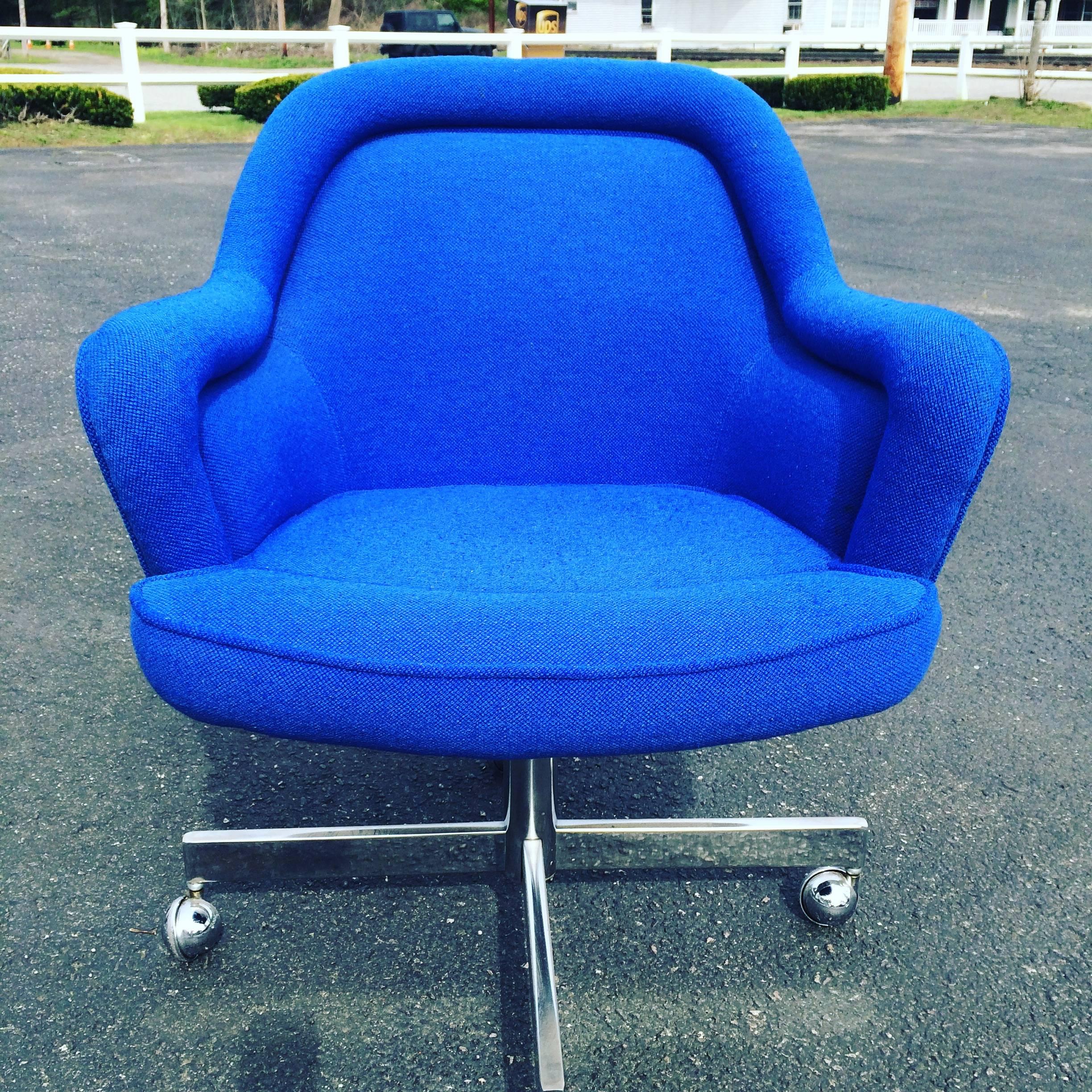 pearson swivel chairs