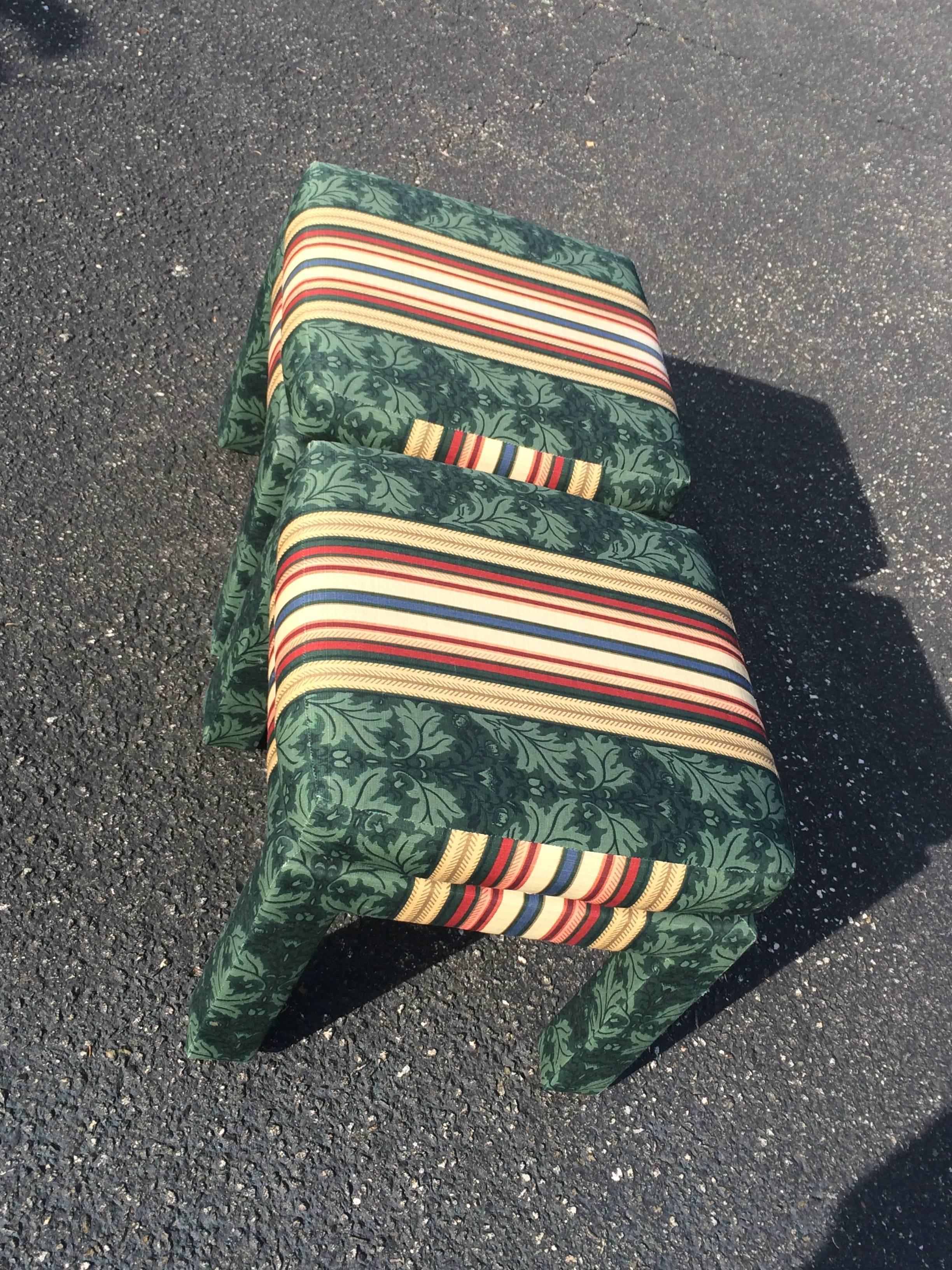 Pair of Square Upholstered Parsons Stools In Excellent Condition In Redding, CT