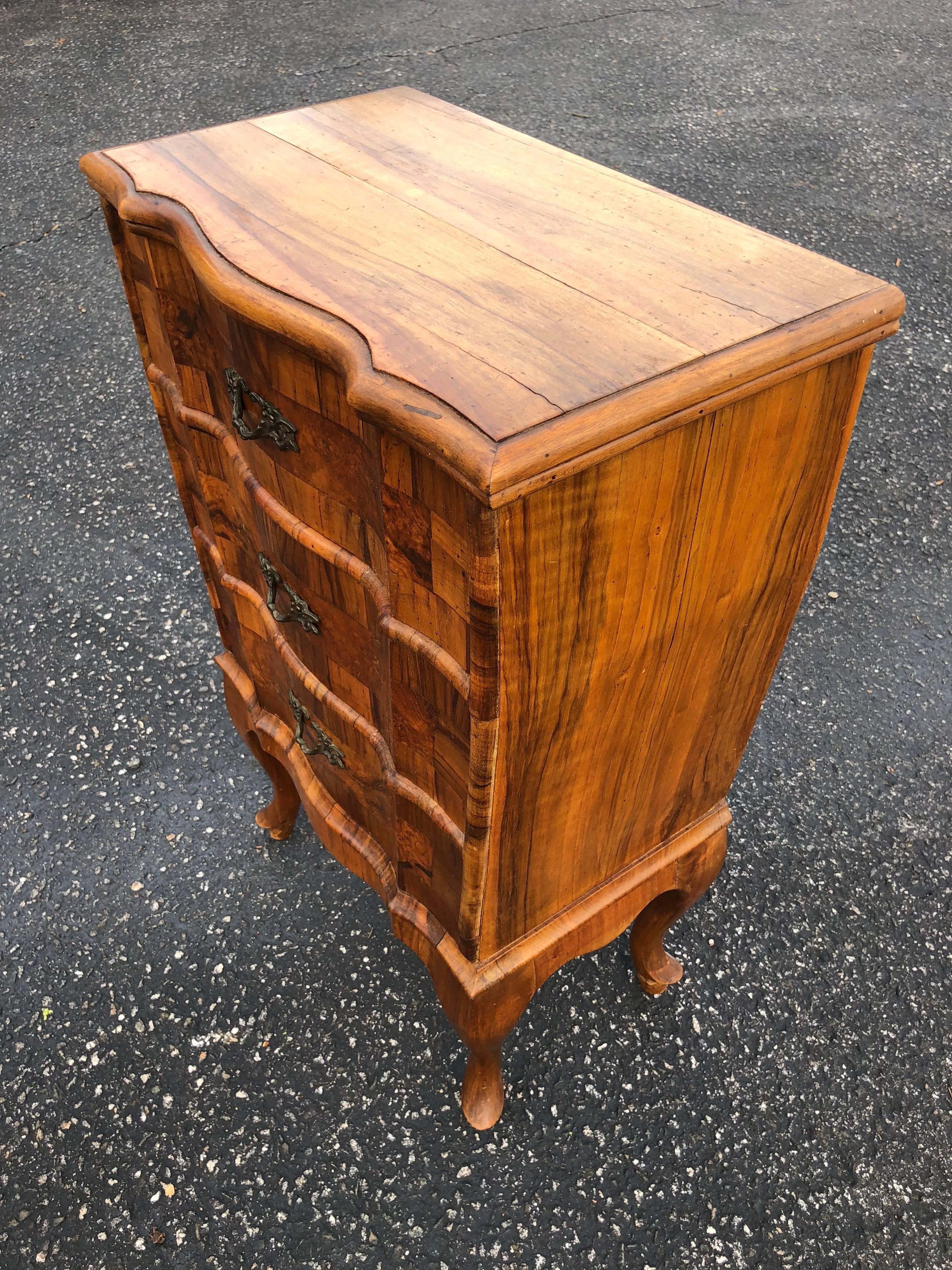 Neoclassical Italianate Olive Wood and Fruit Wood Chest of Drawers